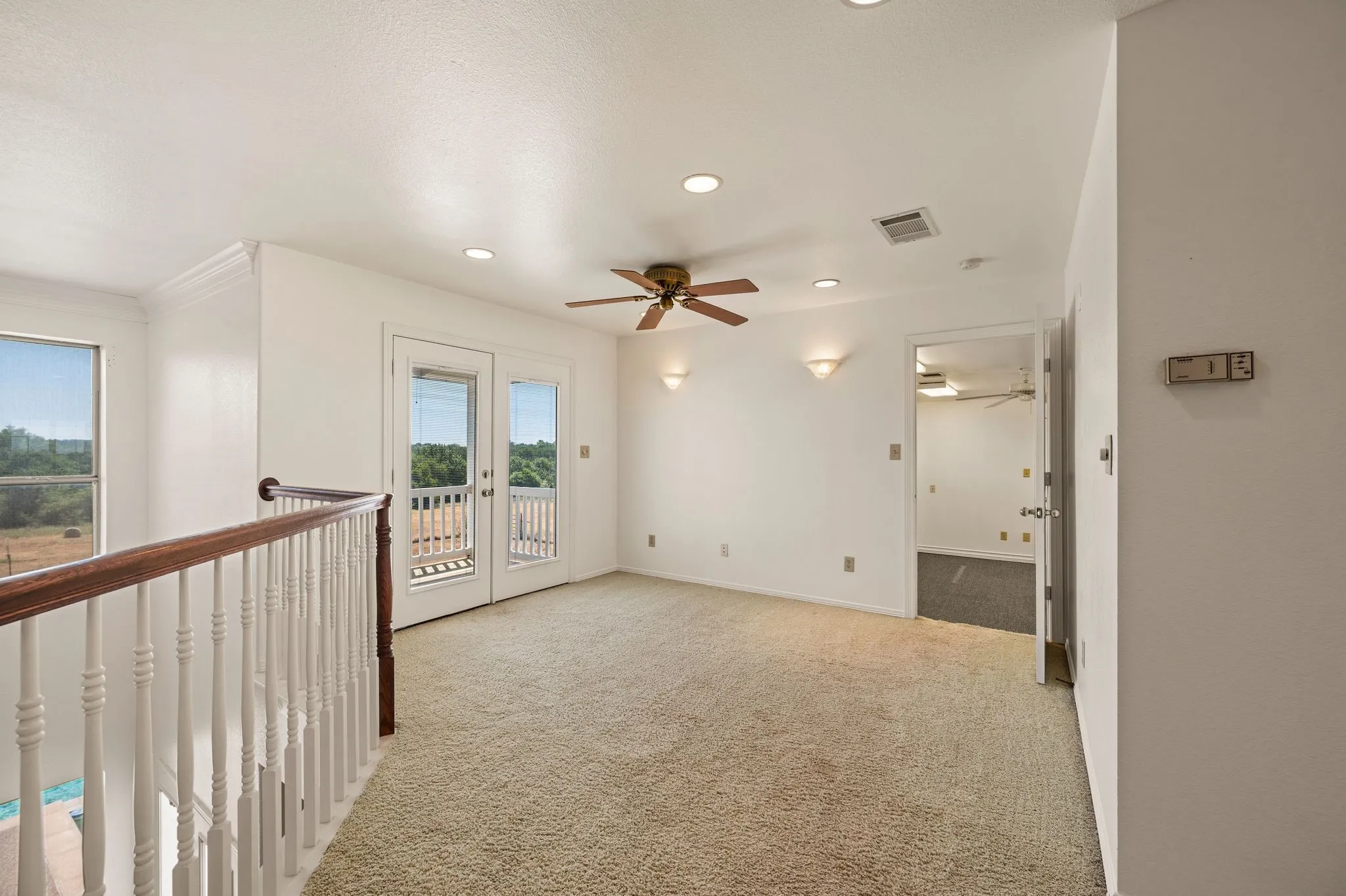Single Family Residence For Sale in Wise County , 141 Blue Sky Drive, Decatur, Texas 76234, 4 Bedroom, 3 Bathroom, 2 Garage spaces, 3,829 Sqft, built in 2000, mls#21397331, Real Estate Agent in Decatur, Homes For Sale in Wise county, Homes For Sale in Decatur, Realtor in Decatur Texas, Real Estate Brokerage Independent Realty Texas, Luminita Cordes Realtor