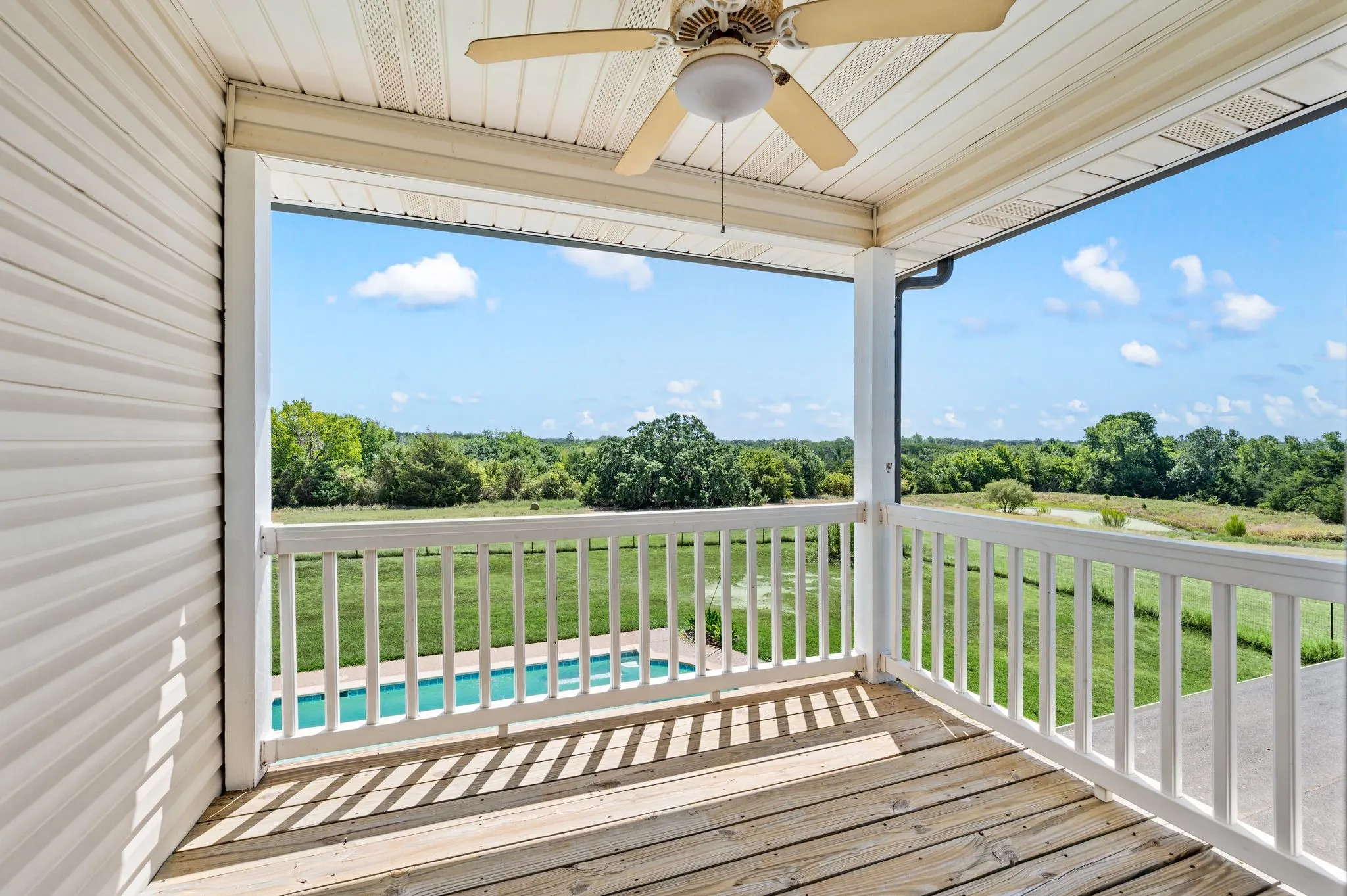 Single Family Residence For Sale in Wise County , 141 Blue Sky Drive, Decatur, Texas 76234, 4 Bedroom, 3 Bathroom, 2 Garage spaces, 3,829 Sqft, built in 2000, mls#21397331, Real Estate Agent in Decatur, Homes For Sale in Wise county, Homes For Sale in Decatur, Realtor in Decatur Texas, Real Estate Brokerage Independent Realty Texas, Luminita Cordes Realtor