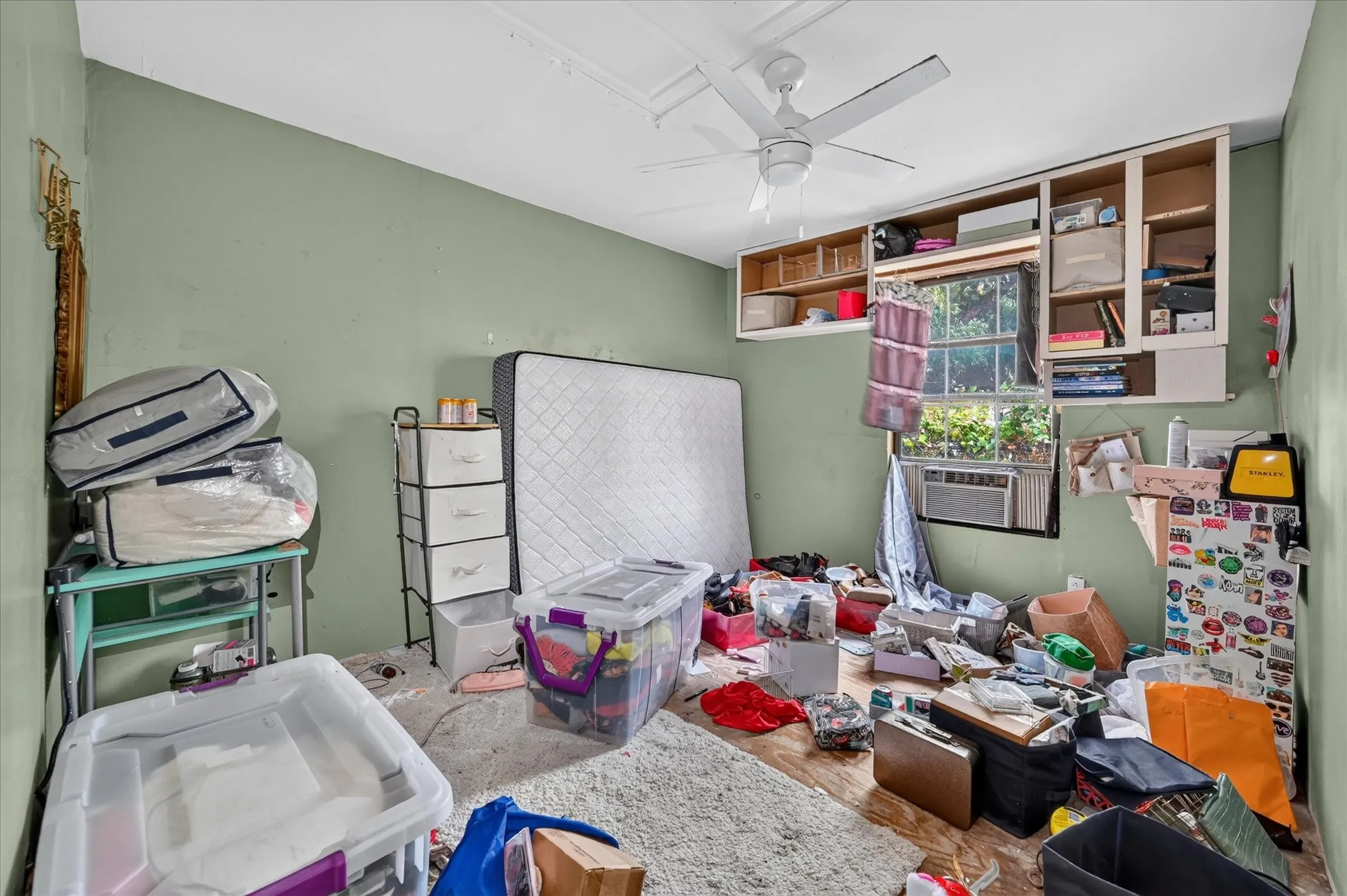 Single Family Residence For Sale in Dallas County , 1727 Morris Street, Dallas, Texas 75212, 2 Bedroom, 2 Bathroom, Garage spaces, 1,056 Sqft, built in 1959, mls#21397097, Real Estate Agent in Dallas, Homes For Sale in Dallas county, Homes For Sale in Dallas, Realtor in Dallas Texas, Real Estate Brokerage Independent Realty Texas, Luminita Cordes Realtor