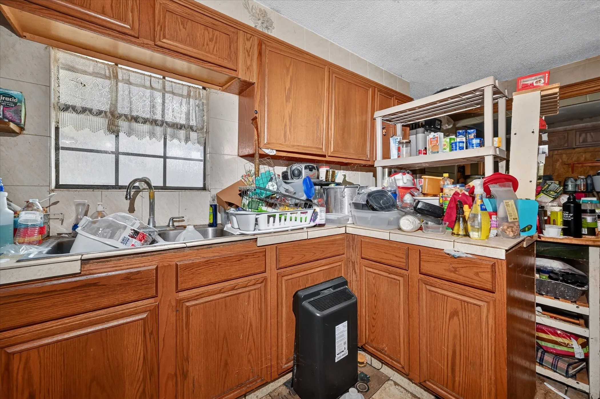 Single Family Residence For Sale in Dallas County , 1727 Morris Street, Dallas, Texas 75212, 2 Bedroom, 2 Bathroom, Garage spaces, 1,056 Sqft, built in 1959, mls#21397097, Real Estate Agent in Dallas, Homes For Sale in Dallas county, Homes For Sale in Dallas, Realtor in Dallas Texas, Real Estate Brokerage Independent Realty Texas, Luminita Cordes Realtor