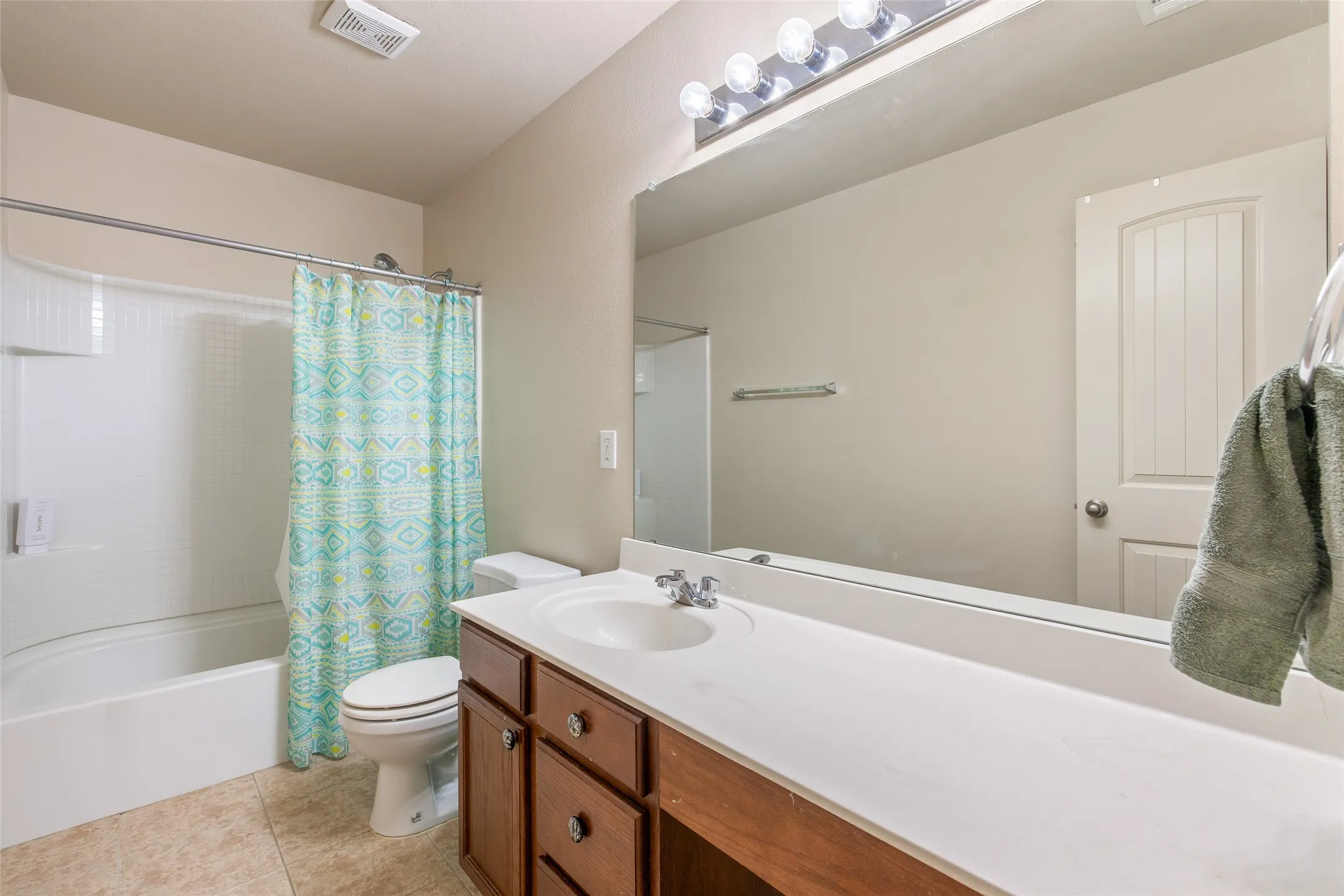 Upstairs bathroom