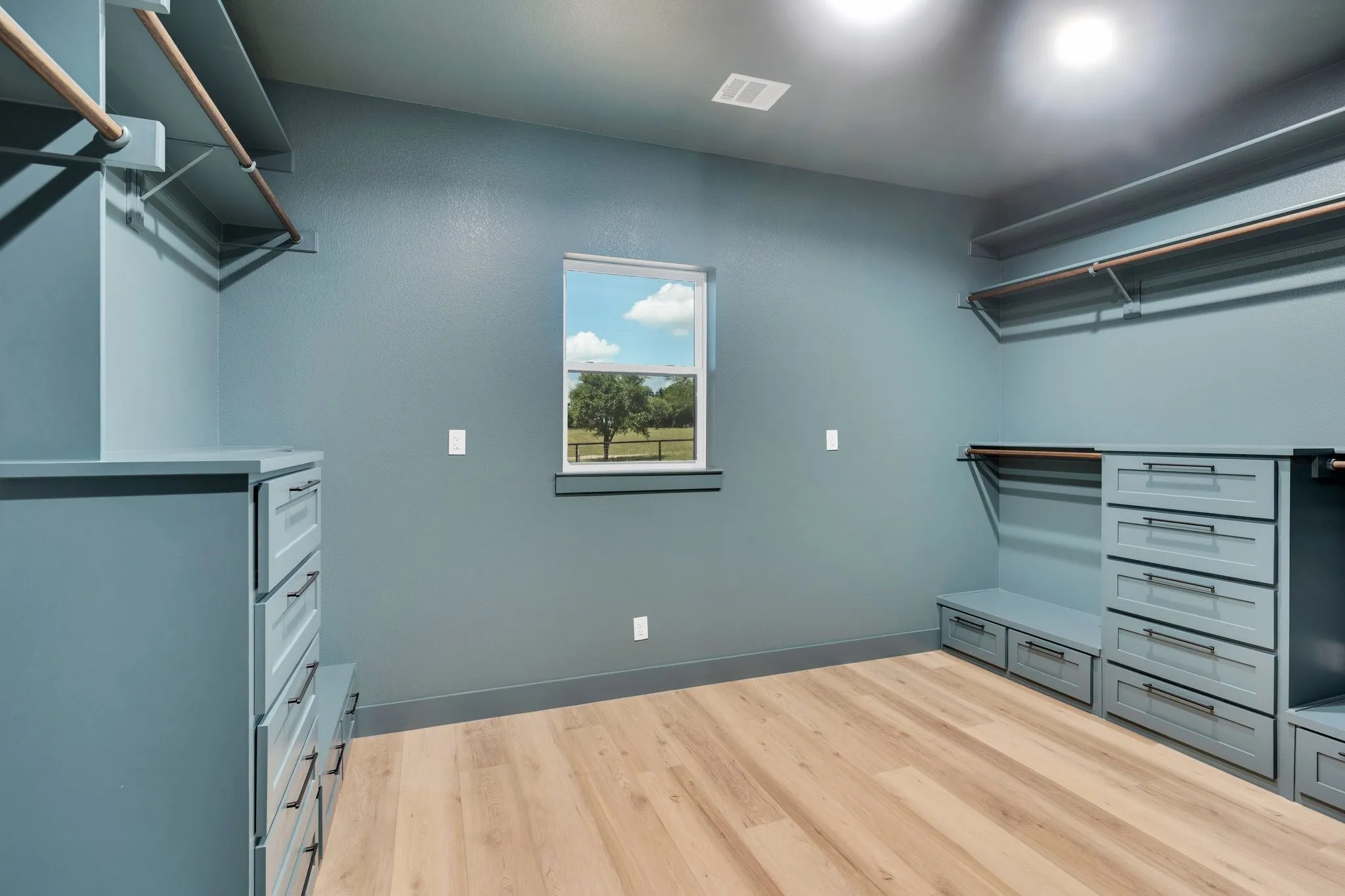 Single Family Residence For Sale in Ellis County , TBD H2 Farrar, Waxahachie, Texas 75165, 4 Bedroom, 2 Bathroom, 2 Garage spaces, 2,400 Sqft, built in 2026, mls#21397294, Real Estate Agent in Waxahachie, Homes For Sale in Ellis county, Homes For Sale in Waxahachie, Realtor in Waxahachie Texas, Real Estate Brokerage Independent Realty Texas, Luminita Cordes Realtor