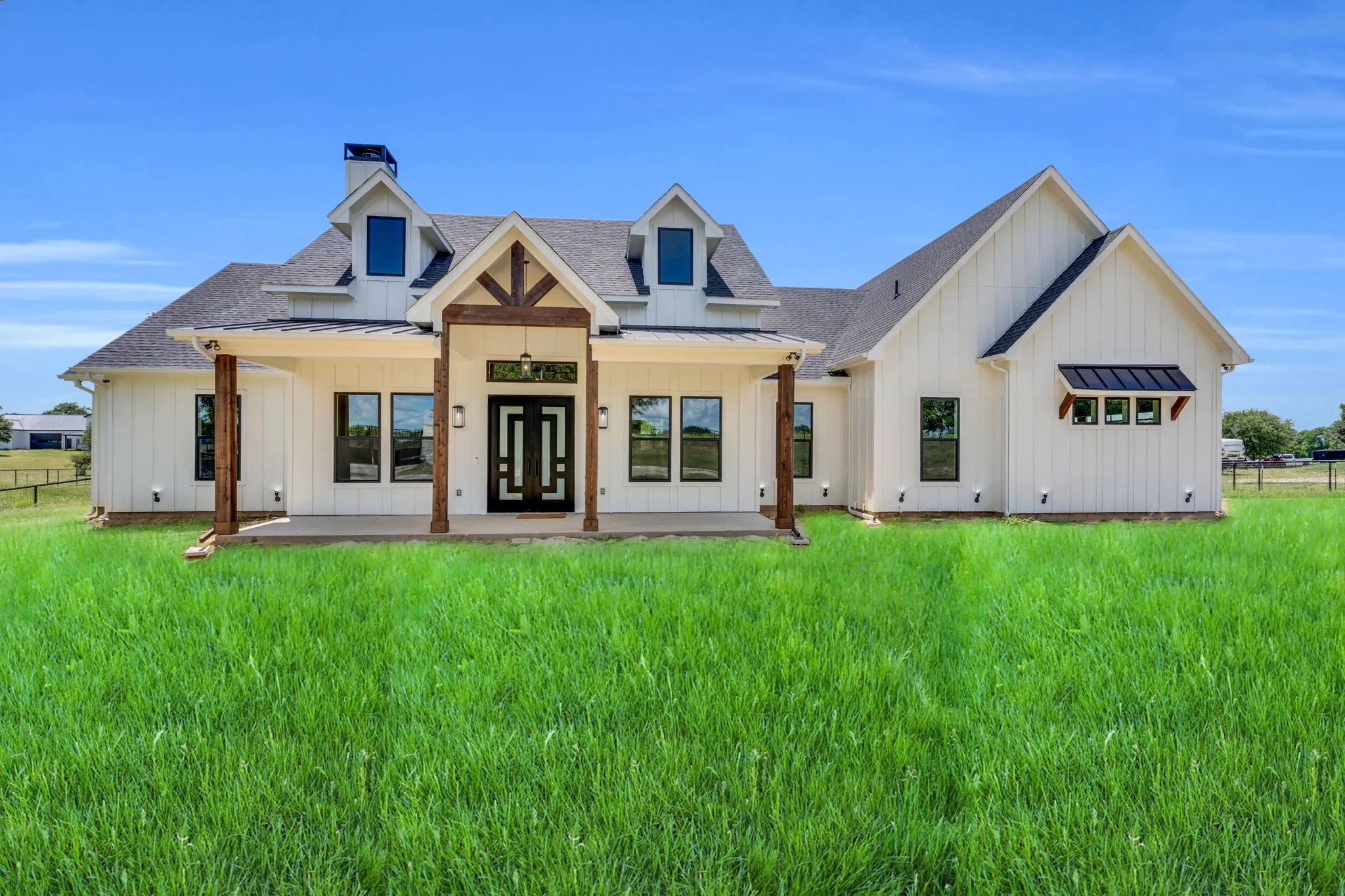 Single Family Residence For Sale in Ellis County , TBD H2 Farrar, Waxahachie, Texas 75165, 4 Bedroom, 2 Bathroom, 2 Garage spaces, 2,400 Sqft, built in 2026, mls#21397294, Real Estate Agent in Waxahachie, Homes For Sale in Ellis county, Homes For Sale in Waxahachie, Realtor in Waxahachie Texas, Real Estate Brokerage Independent Realty Texas, Luminita Cordes Realtor