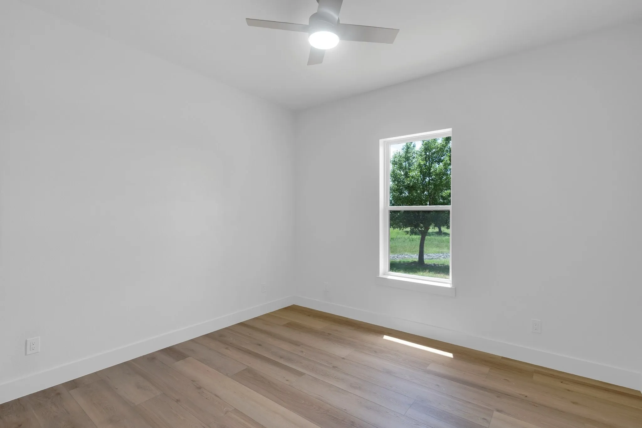 Single Family Residence For Sale in Ellis County , TBD H2 Farrar, Waxahachie, Texas 75165, 4 Bedroom, 2 Bathroom, 2 Garage spaces, 2,400 Sqft, built in 2026, mls#21397294, Real Estate Agent in Waxahachie, Homes For Sale in Ellis county, Homes For Sale in Waxahachie, Realtor in Waxahachie Texas, Real Estate Brokerage Independent Realty Texas, Luminita Cordes Realtor
