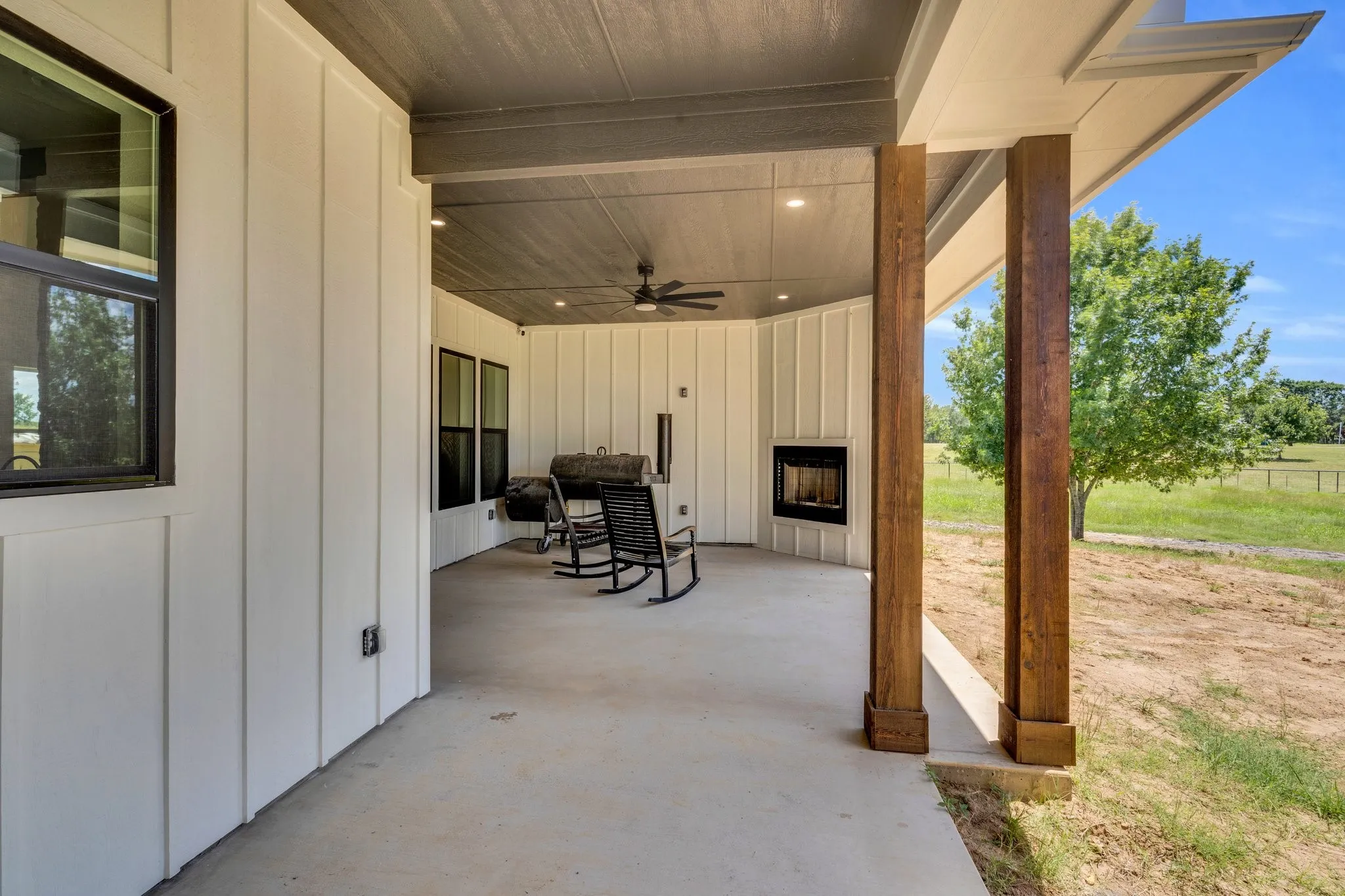 Single Family Residence For Sale in Ellis County , TBD H2 Farrar, Waxahachie, Texas 75165, 4 Bedroom, 2 Bathroom, 2 Garage spaces, 2,400 Sqft, built in 2026, mls#21397294, Real Estate Agent in Waxahachie, Homes For Sale in Ellis county, Homes For Sale in Waxahachie, Realtor in Waxahachie Texas, Real Estate Brokerage Independent Realty Texas, Luminita Cordes Realtor