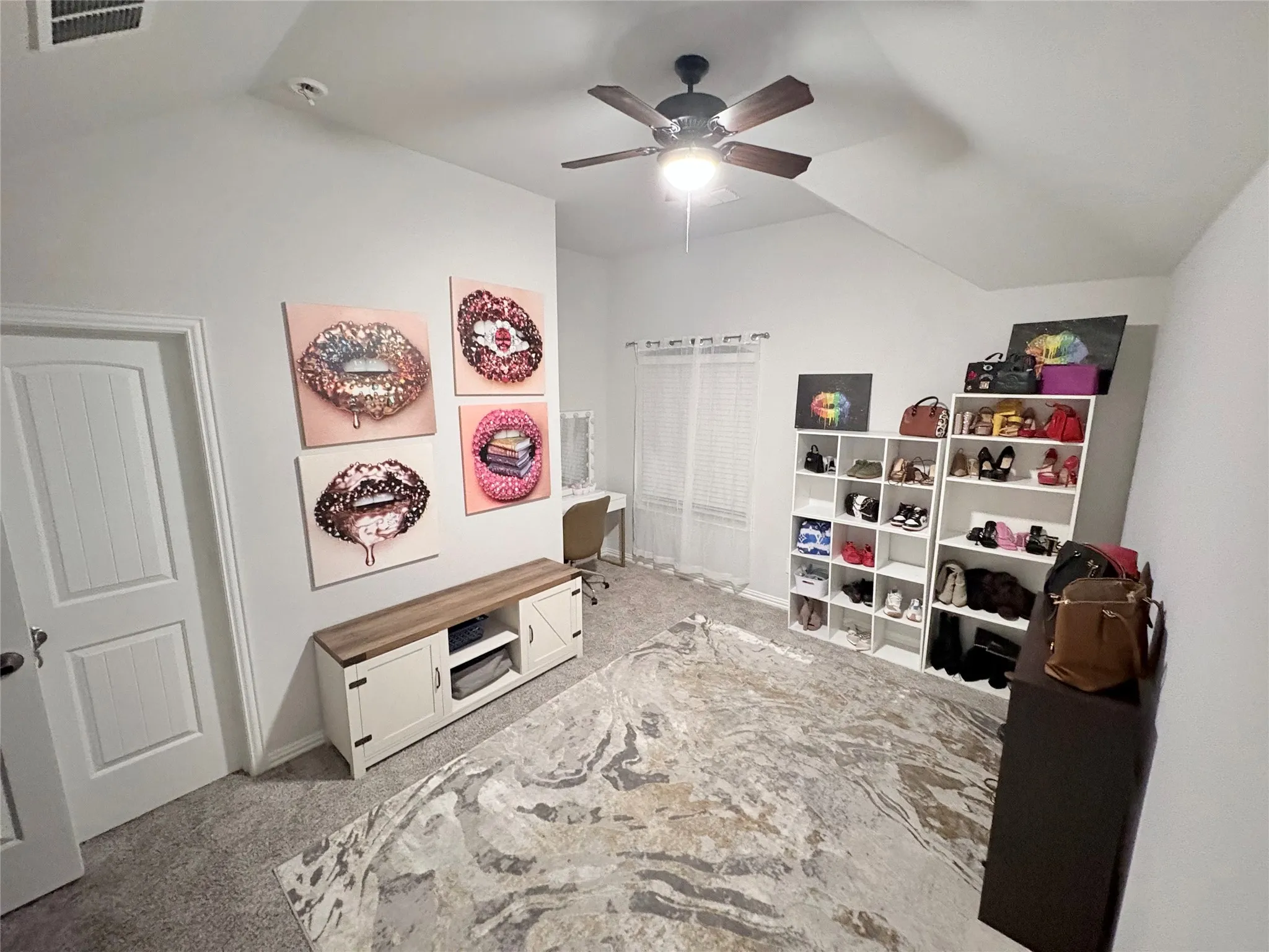 Single Family Residence For Sale in Johnson County , 1606 Nighthawk Lane, Mansfield, Texas 76063, 5 Bedroom, 4 Bathroom, 2 Garage spaces, 4,009 Sqft, built in 2022, mls#21397344, Real Estate Agent in Mansfield, Homes For Sale in Johnson county, Homes For Sale in Mansfield, Realtor in Mansfield Texas, Real Estate Brokerage Independent Realty Texas, Luminita Cordes Realtor