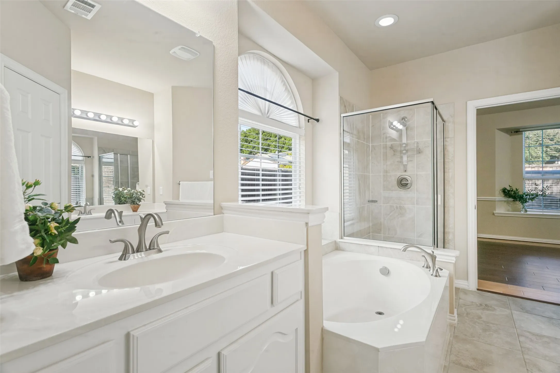Separate shower & tub.  Dual vanities.
