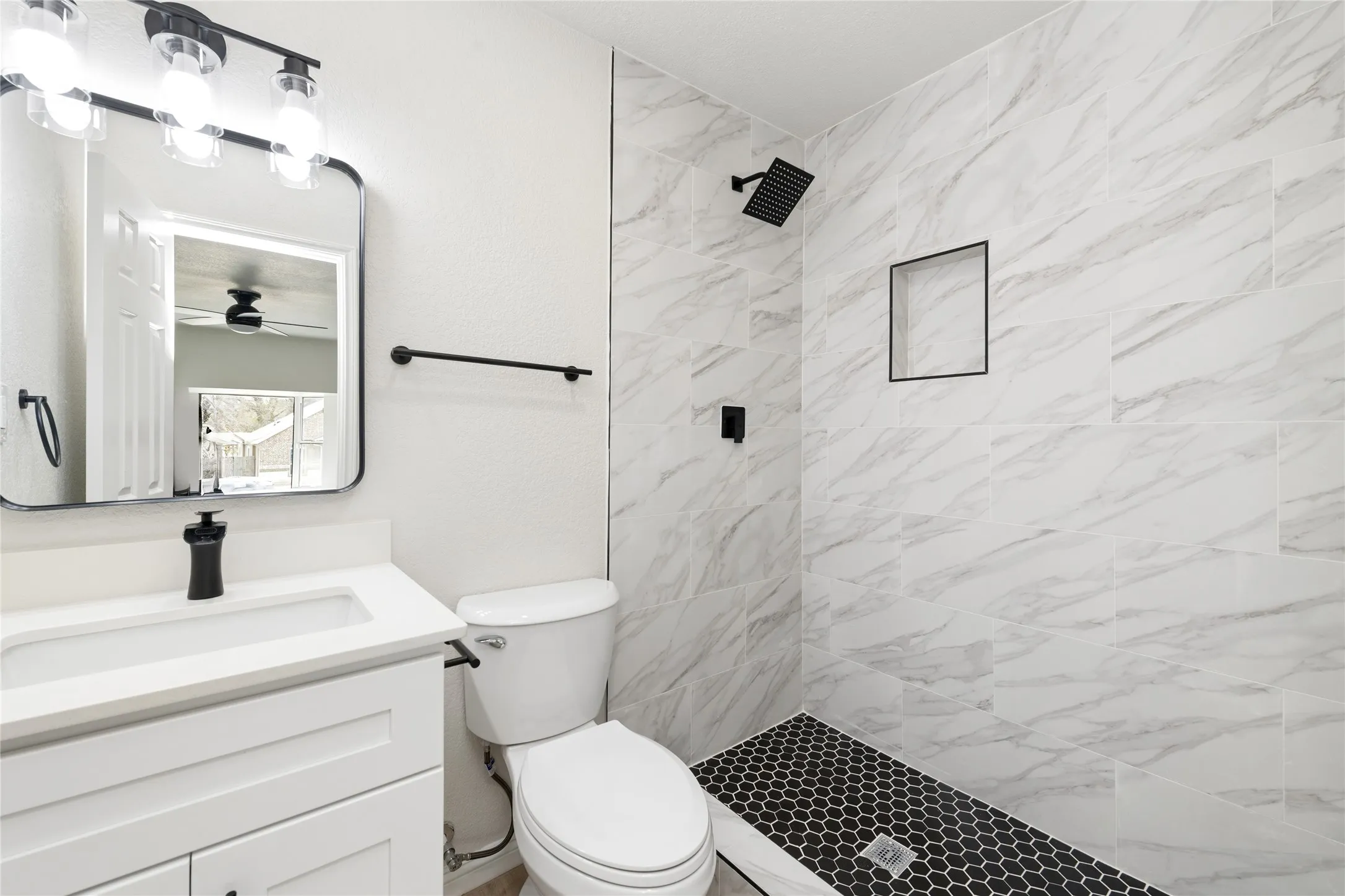 Single Family Residence For Sale in Dallas County , 4040 Wind River Drive, Dallas, Texas 75216, 4 Bedroom, 2 Bathroom, Garage spaces, 1,310 Sqft, built in 1956, mls#21397349, Real Estate Agent in Dallas, Homes For Sale in Dallas county, Homes For Sale in Dallas, Realtor in Dallas Texas, Real Estate Brokerage Independent Realty Texas, Luminita Cordes Realtor