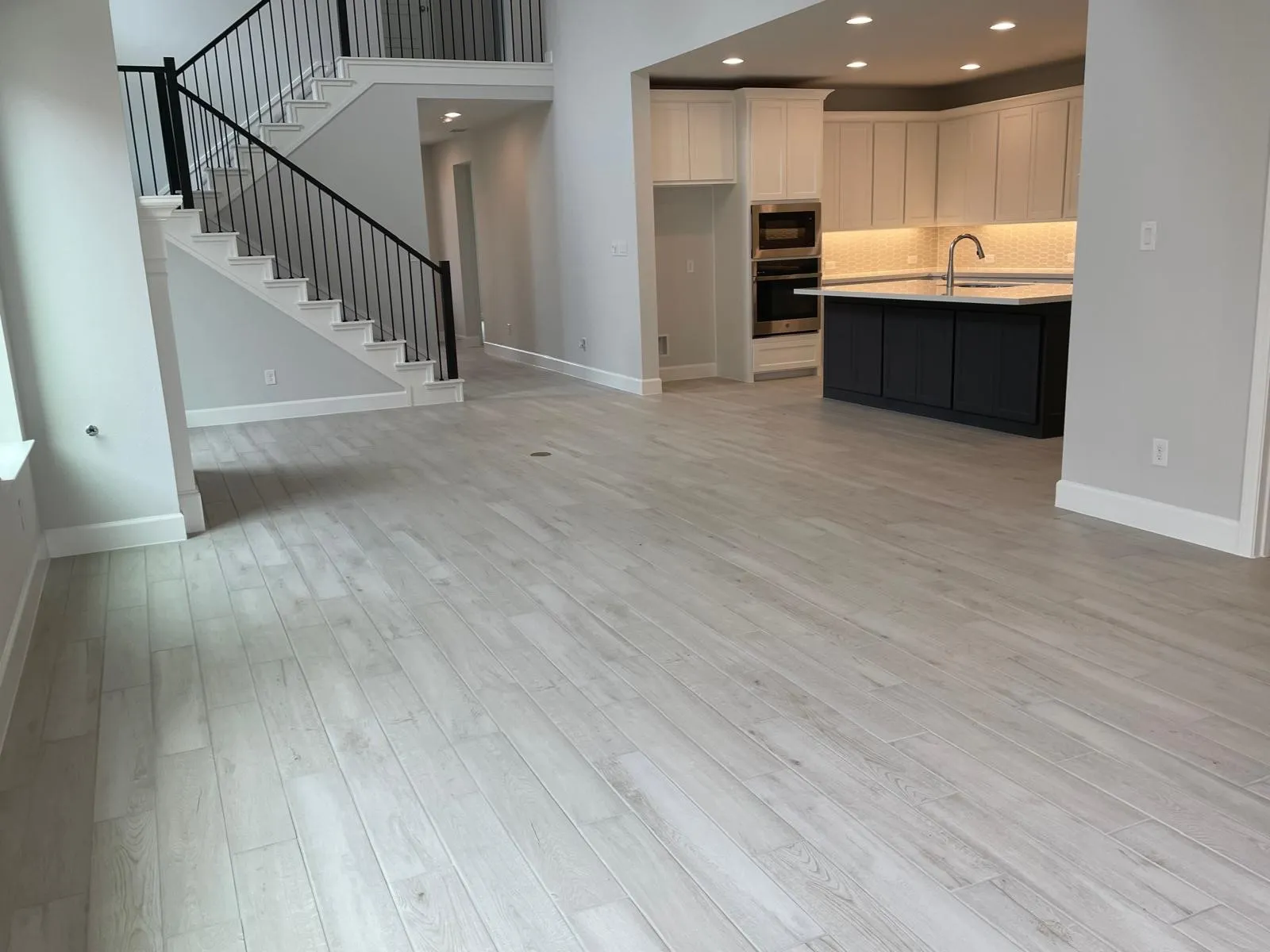 Single Family Residence For Rent in Collin County , 2616 Griffith Mews, Celina, Texas 75009, 4 Bedroom, 4 Bathroom, 2 Garage spaces, 2,846 Sqft, built in 2023, mls#21397288, Real Estate Agent in Celina, Homes For Rent in Collin county, Homes For Rent in Celina, Realtor in Celina Texas, Real Estate Brokerage Independent Realty Texas, Luminita Cordes Realtor