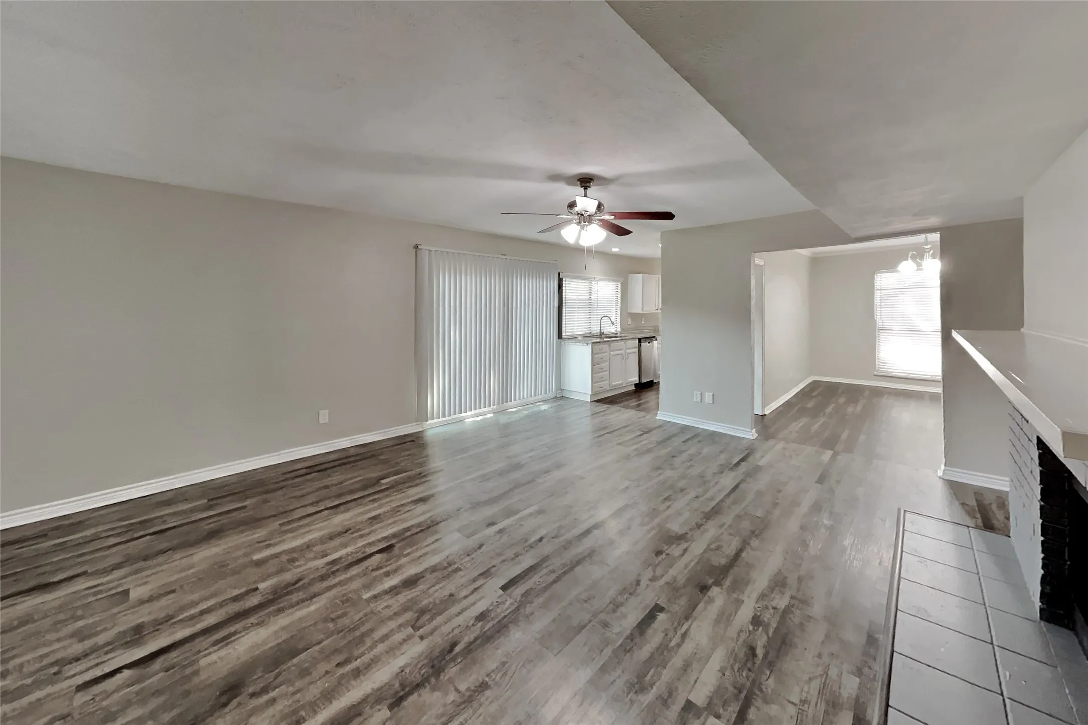 Single Family Residence For Rent in Collin County , 6560 Chinaberry Trail, Plano, Texas 75023, 3 Bedroom, 2 Bathroom, 2 Garage spaces, 1,591 Sqft, built in 1978, mls#21397356, Real Estate Agent in Plano, Homes For Rent in Collin county, Homes For Rent in Plano, Realtor in Plano Texas, Real Estate Brokerage Independent Realty Texas, Luminita Cordes Realtor
