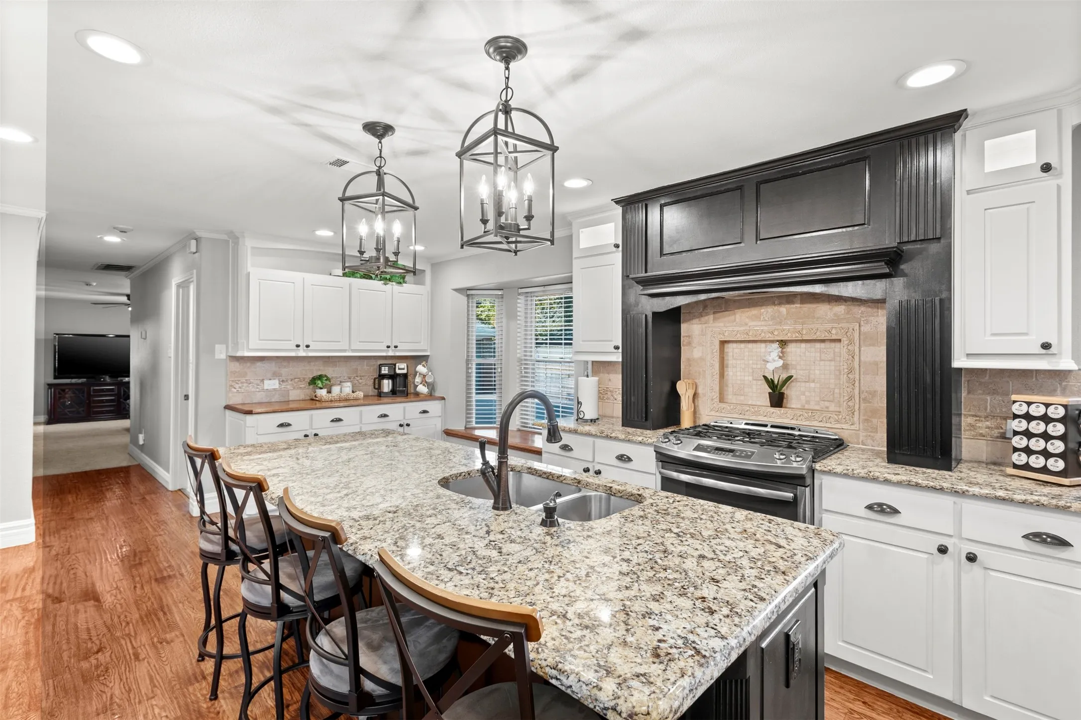 Kitchen Island Close Up