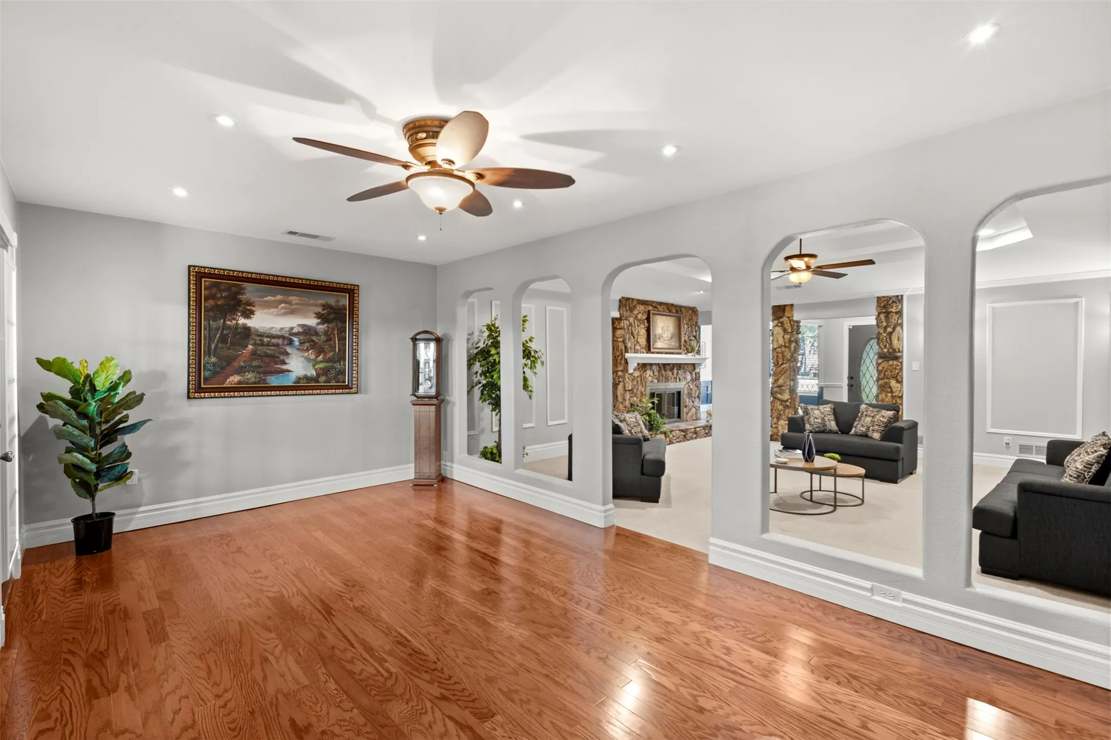 Study Hardwood Floor