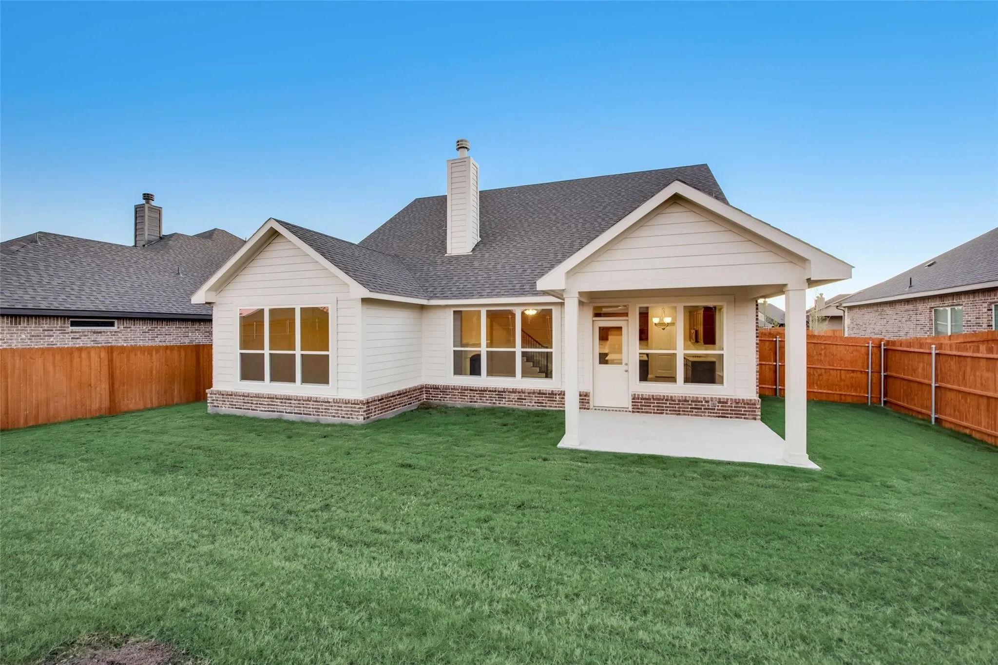 Single Family Residence For Sale in Parker County , 1533 Sidewinder Trail, Weatherford, Texas 76087, 4 Bedroom, 3 Bathroom, 2 Garage spaces, 2,684 Sqft, built in 2021, mls#21396766, Real Estate Agent in Weatherford, Homes For Sale in Parker county, Homes For Sale in Weatherford, Realtor in Weatherford Texas, Real Estate Brokerage Independent Realty Texas, Luminita Cordes Realtor