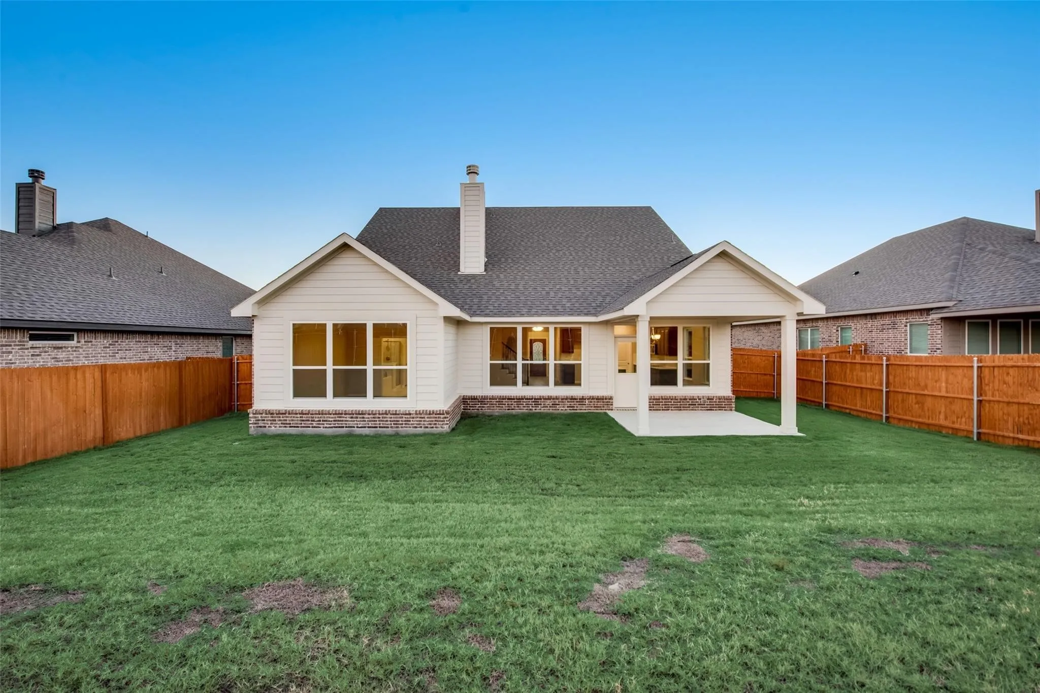 Single Family Residence For Sale in Parker County , 1533 Sidewinder Trail, Weatherford, Texas 76087, 4 Bedroom, 3 Bathroom, 2 Garage spaces, 2,684 Sqft, built in 2021, mls#21396766, Real Estate Agent in Weatherford, Homes For Sale in Parker county, Homes For Sale in Weatherford, Realtor in Weatherford Texas, Real Estate Brokerage Independent Realty Texas, Luminita Cordes Realtor