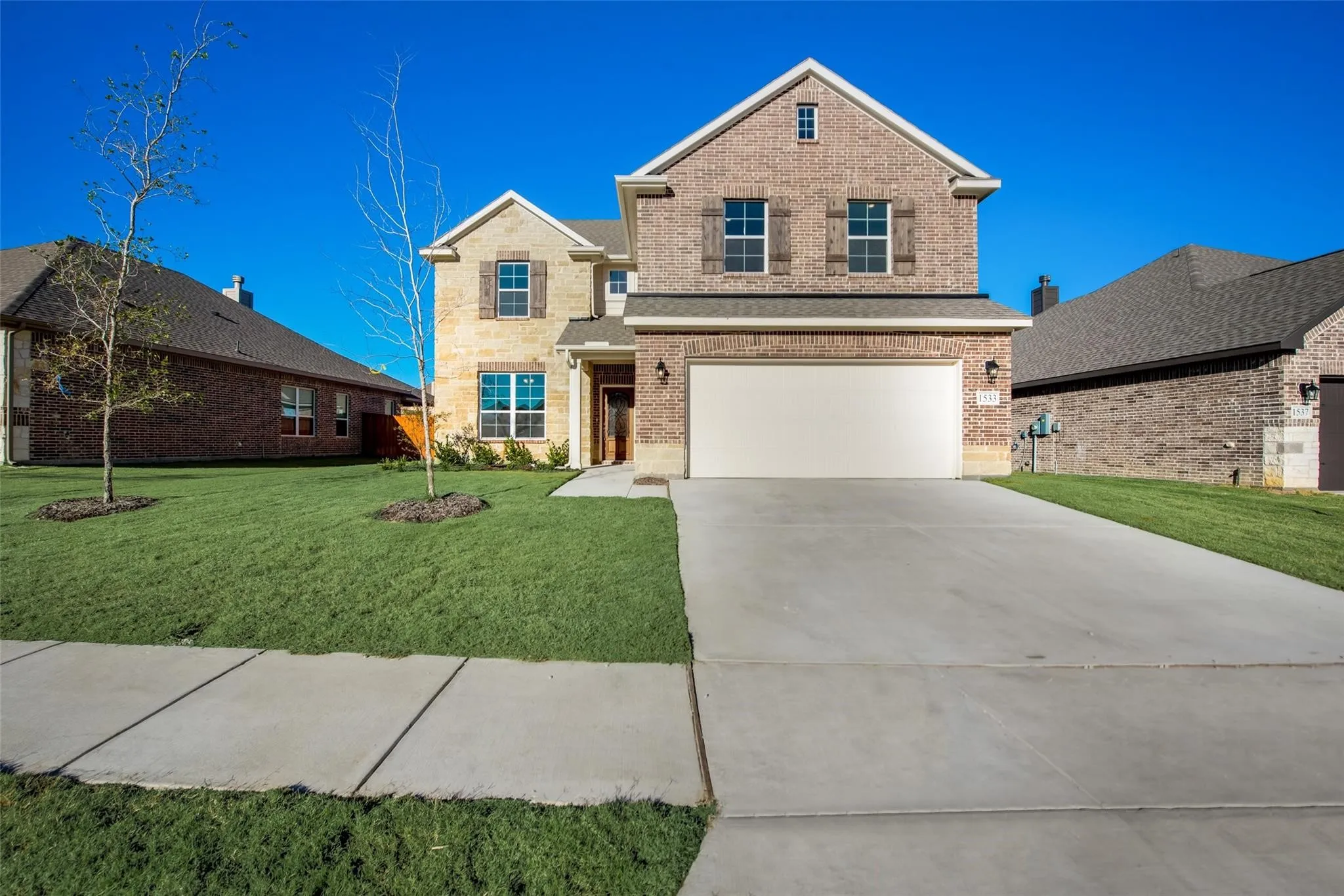 Single Family Residence For Sale in Parker County , 1533 Sidewinder Trail, Weatherford, Texas 76087, 4 Bedroom, 3 Bathroom, 2 Garage spaces, 2,684 Sqft, built in 2021, mls#21396766, Real Estate Agent in Weatherford, Homes For Sale in Parker county, Homes For Sale in Weatherford, Realtor in Weatherford Texas, Real Estate Brokerage Independent Realty Texas, Luminita Cordes Realtor