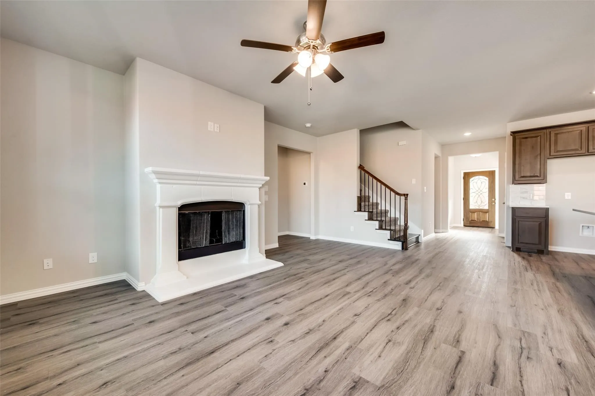 Single Family Residence For Sale in Parker County , 1533 Sidewinder Trail, Weatherford, Texas 76087, 4 Bedroom, 3 Bathroom, 2 Garage spaces, 2,684 Sqft, built in 2021, mls#21396766, Real Estate Agent in Weatherford, Homes For Sale in Parker county, Homes For Sale in Weatherford, Realtor in Weatherford Texas, Real Estate Brokerage Independent Realty Texas, Luminita Cordes Realtor