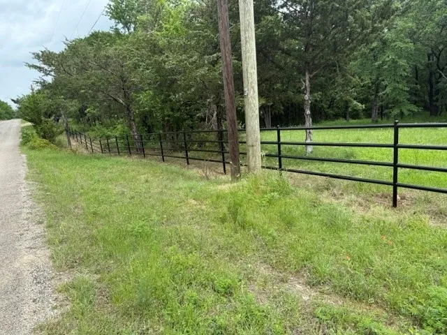 Improved Land For Sale in Grayson County , 2570 Randell Lake Road, Denison, Texas 75020, 0, 0, Garage spaces, 0 Sqft, built in 1960, mls#21397247, Real Estate Agent in Denison, Homes For Sale in Grayson county, Homes For Sale in Denison, Realtor in Denison Texas, Real Estate Brokerage Independent Realty Texas, Luminita Cordes Realtor