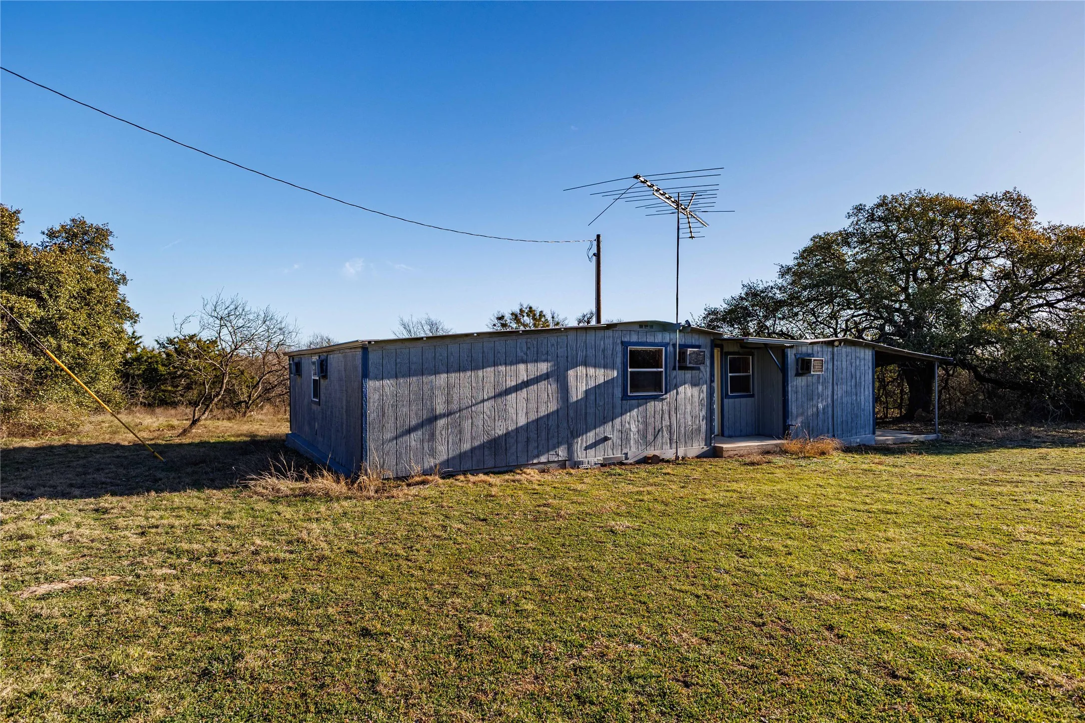 Single-story structure with vertical siding