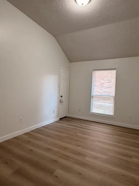 Single Family Residence For Rent in Tarrant County , 7562 John T White Road, Fort Worth, Texas 76120, 3 Bedroom, 2 Bathroom, 2 Garage spaces, 1,339 Sqft, built in 1991, mls#21397391, Real Estate Agent in Fort Worth, Homes For Rent in Tarrant county, Homes For Rent in Fort Worth, Realtor in Fort Worth Texas, Real Estate Brokerage Independent Realty Texas, Luminita Cordes Realtor