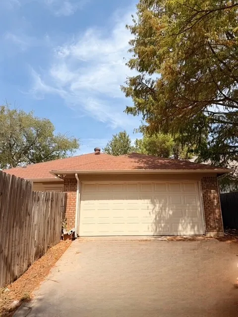 Single Family Residence For Rent in Tarrant County , 7562 John T White Road, Fort Worth, Texas 76120, 3 Bedroom, 2 Bathroom, 2 Garage spaces, 1,339 Sqft, built in 1991, mls#21397391, Real Estate Agent in Fort Worth, Homes For Rent in Tarrant county, Homes For Rent in Fort Worth, Realtor in Fort Worth Texas, Real Estate Brokerage Independent Realty Texas, Luminita Cordes Realtor