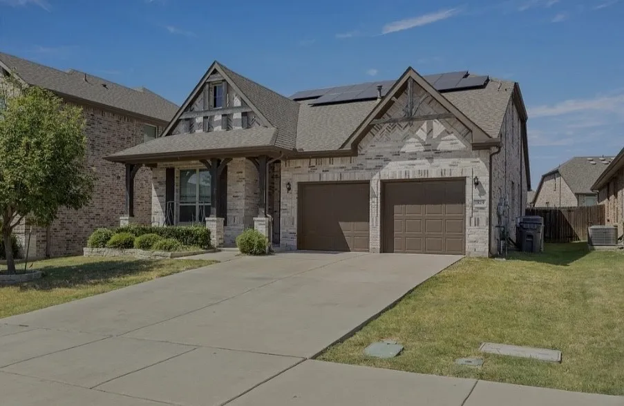 Single Family Residence For Sale in Collin County , 1819 Lone Lynx Way, Wylie, Texas 75098, 4 Bedroom, 3 Bathroom, 2 Garage spaces, 2,637 Sqft, built in 2019, mls#21396633, Real Estate Agent in Wylie, Homes For Sale in Collin county, Homes For Sale in Wylie, Realtor in Wylie Texas, Real Estate Brokerage Independent Realty Texas, Luminita Cordes Realtor