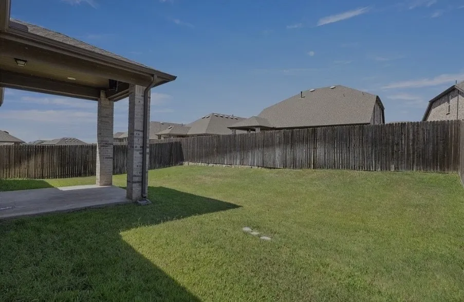 Single Family Residence For Sale in Collin County , 1819 Lone Lynx Way, Wylie, Texas 75098, 4 Bedroom, 3 Bathroom, 2 Garage spaces, 2,637 Sqft, built in 2019, mls#21396633, Real Estate Agent in Wylie, Homes For Sale in Collin county, Homes For Sale in Wylie, Realtor in Wylie Texas, Real Estate Brokerage Independent Realty Texas, Luminita Cordes Realtor