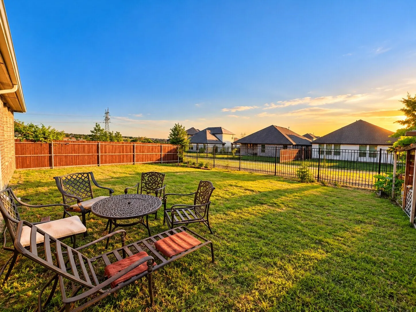 Single Family Residence For Sale in Denton County , 2061 St Andrews Way, Argyle, Texas 76226, 4 Bedroom, 2 Bathroom, 2 Garage spaces, 2,125 Sqft, built in 2023, mls#21397395, Real Estate Agent in Argyle, Homes For Sale in Denton county, Homes For Sale in Argyle, Realtor in Argyle Texas, Real Estate Brokerage Independent Realty Texas, Luminita Cordes Realtor
