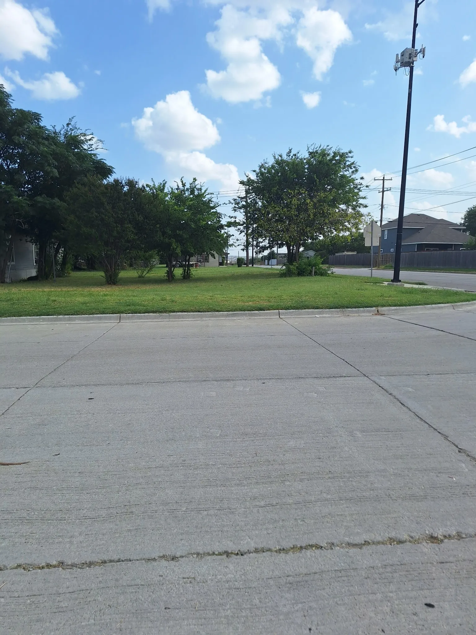Unimproved Land For Sale in Tarrant County , 5637 Humbert Avenue, Fort Worth, Texas 76107, 0, 0, Garage spaces, 0 Sqft, built in 0, mls#21391353, Real Estate Agent in Fort Worth, Homes For Sale in Tarrant county, Homes For Sale in Fort Worth, Realtor in Fort Worth Texas, Real Estate Brokerage Independent Realty Texas, Luminita Cordes Realtor