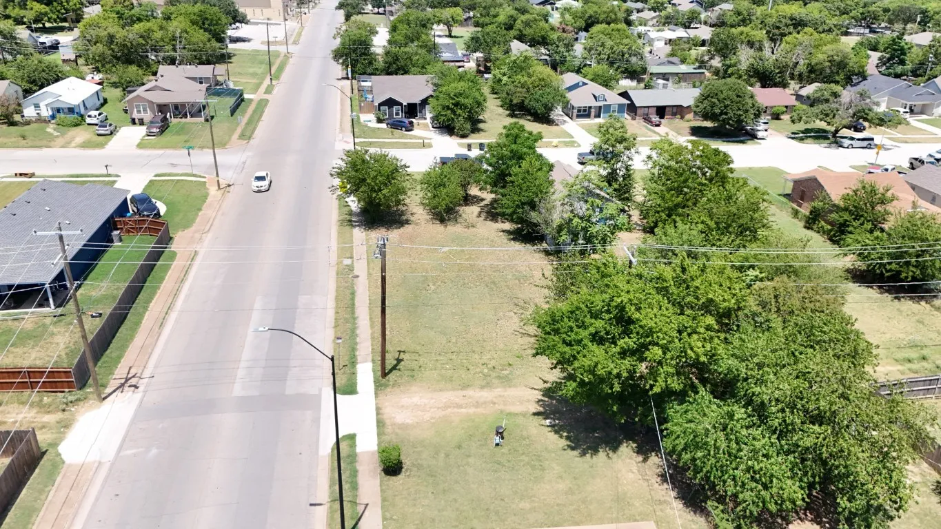 Unimproved Land For Sale in Tarrant County , 5637 Humbert Avenue, Fort Worth, Texas 76107, 0, 0, Garage spaces, 0 Sqft, built in 0, mls#21391353, Real Estate Agent in Fort Worth, Homes For Sale in Tarrant county, Homes For Sale in Fort Worth, Realtor in Fort Worth Texas, Real Estate Brokerage Independent Realty Texas, Luminita Cordes Realtor