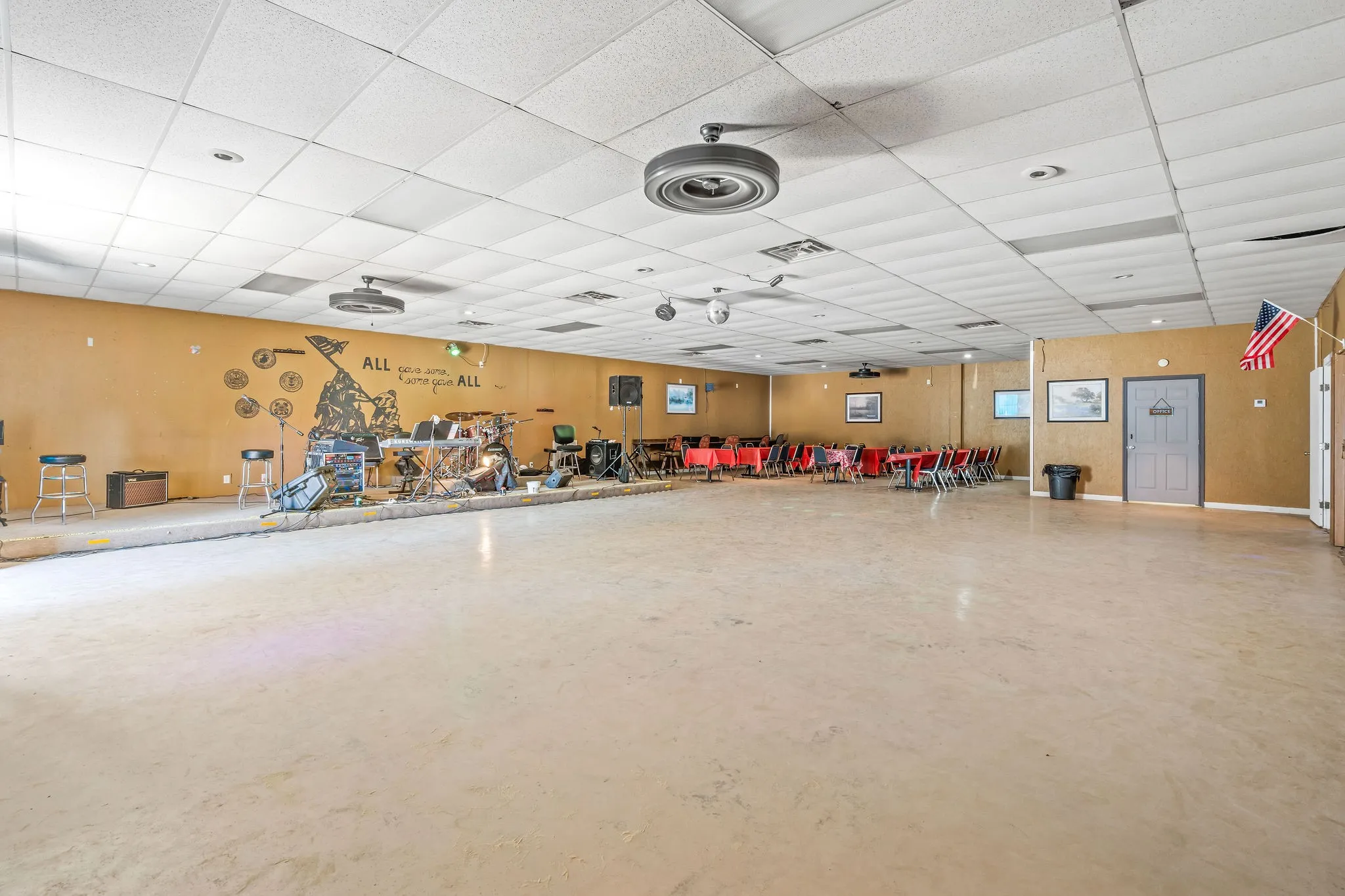 Business For Sale in Morris County , 5810 US Highway 259 N, Naples, Texas 75568, 0, 0, Garage spaces, 0 Sqft, built in 2013, mls#21390429, Real Estate Agent in Naples, Homes For Sale in Morris county, Homes For Sale in Naples, Realtor in Naples Texas, Real Estate Brokerage Independent Realty Texas, Luminita Cordes Realtor