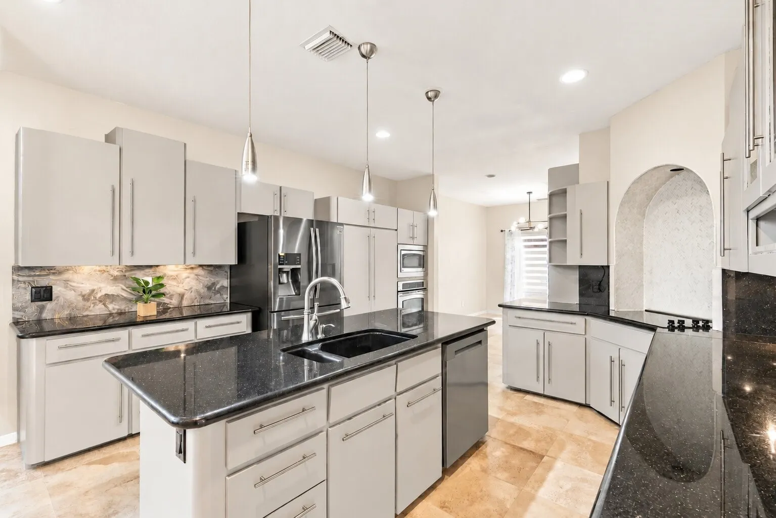 Single Family Residence For Sale in Collin County , 5057 Trail Lake Drive, Plano, Texas 75093, 4 Bedroom, 3 Bathroom, 3 Garage spaces, 3,428 Sqft, built in 1992, mls#21397102, Real Estate Agent in Plano, Homes For Sale in Collin county, Homes For Sale in Plano, Realtor in Plano Texas, Real Estate Brokerage Independent Realty Texas, Luminita Cordes Realtor