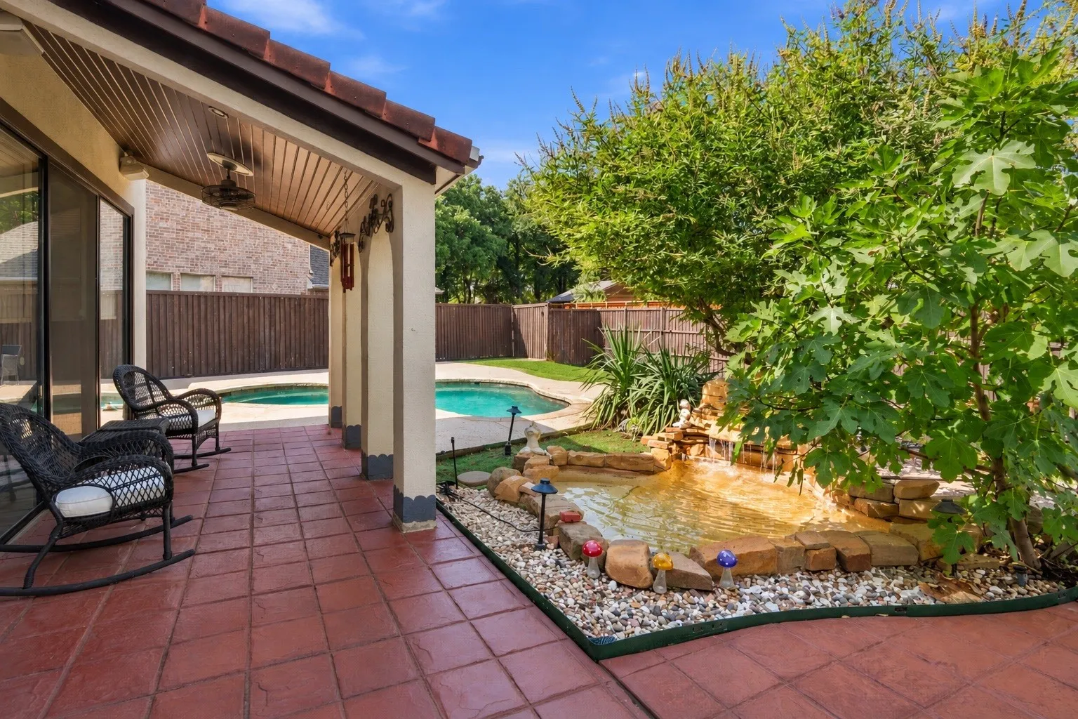 Single Family Residence For Sale in Collin County , 5057 Trail Lake Drive, Plano, Texas 75093, 4 Bedroom, 3 Bathroom, 3 Garage spaces, 3,428 Sqft, built in 1992, mls#21397102, Real Estate Agent in Plano, Homes For Sale in Collin county, Homes For Sale in Plano, Realtor in Plano Texas, Real Estate Brokerage Independent Realty Texas, Luminita Cordes Realtor