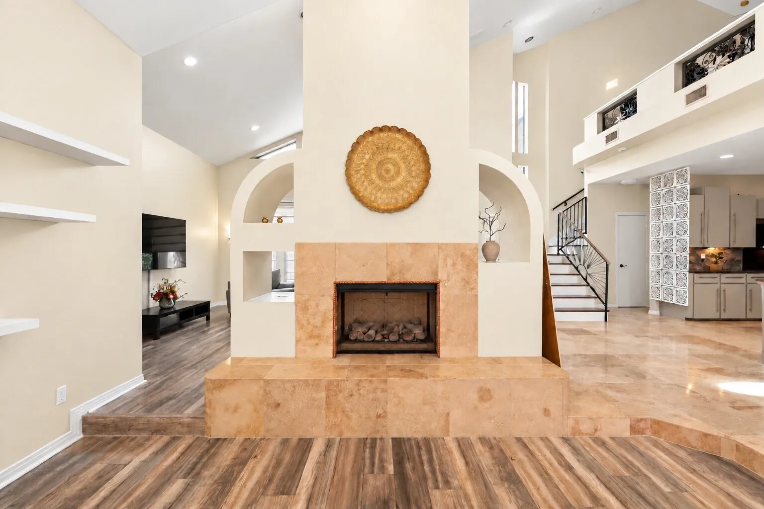 Single Family Residence For Sale in Collin County , 5057 Trail Lake Drive, Plano, Texas 75093, 4 Bedroom, 3 Bathroom, 3 Garage spaces, 3,428 Sqft, built in 1992, mls#21397102, Real Estate Agent in Plano, Homes For Sale in Collin county, Homes For Sale in Plano, Realtor in Plano Texas, Real Estate Brokerage Independent Realty Texas, Luminita Cordes Realtor