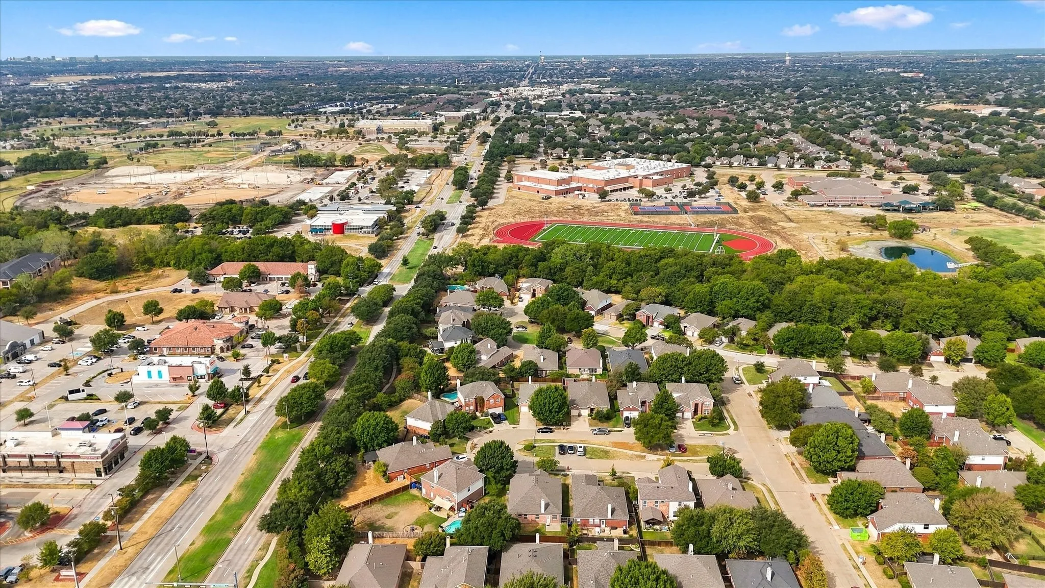 This home is located within walking distance of Evans Middle School, as well as Serenity Park and its fishing pond.