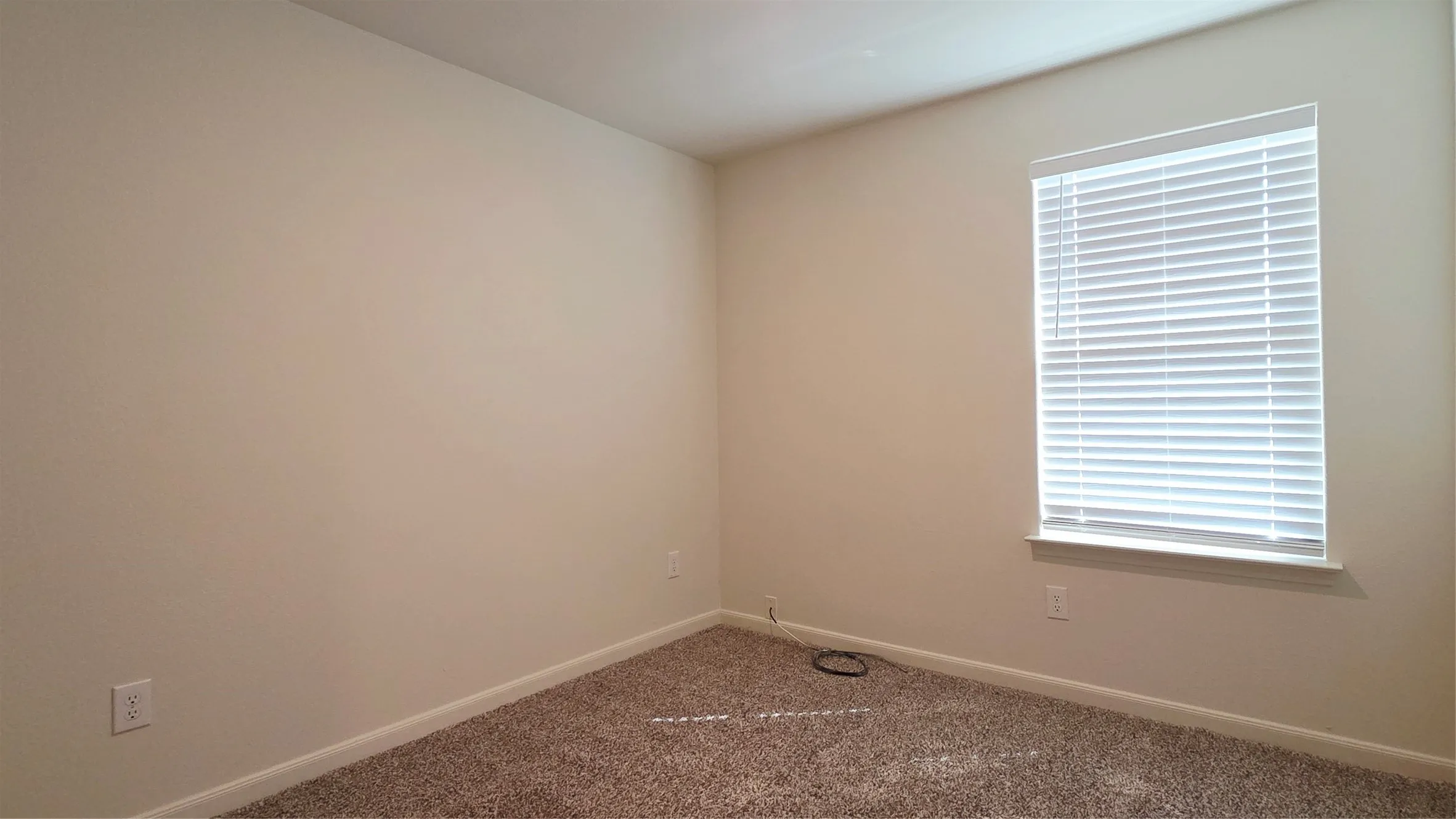 Townhouse For Rent in Collin County , 331 Stone Court, Princeton, Texas 75407, 3 Bedroom, 3 Bathroom, 2 Garage spaces, 1,573 Sqft, built in 2022, mls#21397412, Real Estate Agent in Princeton, Homes For Rent in Collin county, Homes For Rent in Princeton, Realtor in Princeton Texas, Real Estate Brokerage Independent Realty Texas, Luminita Cordes Realtor