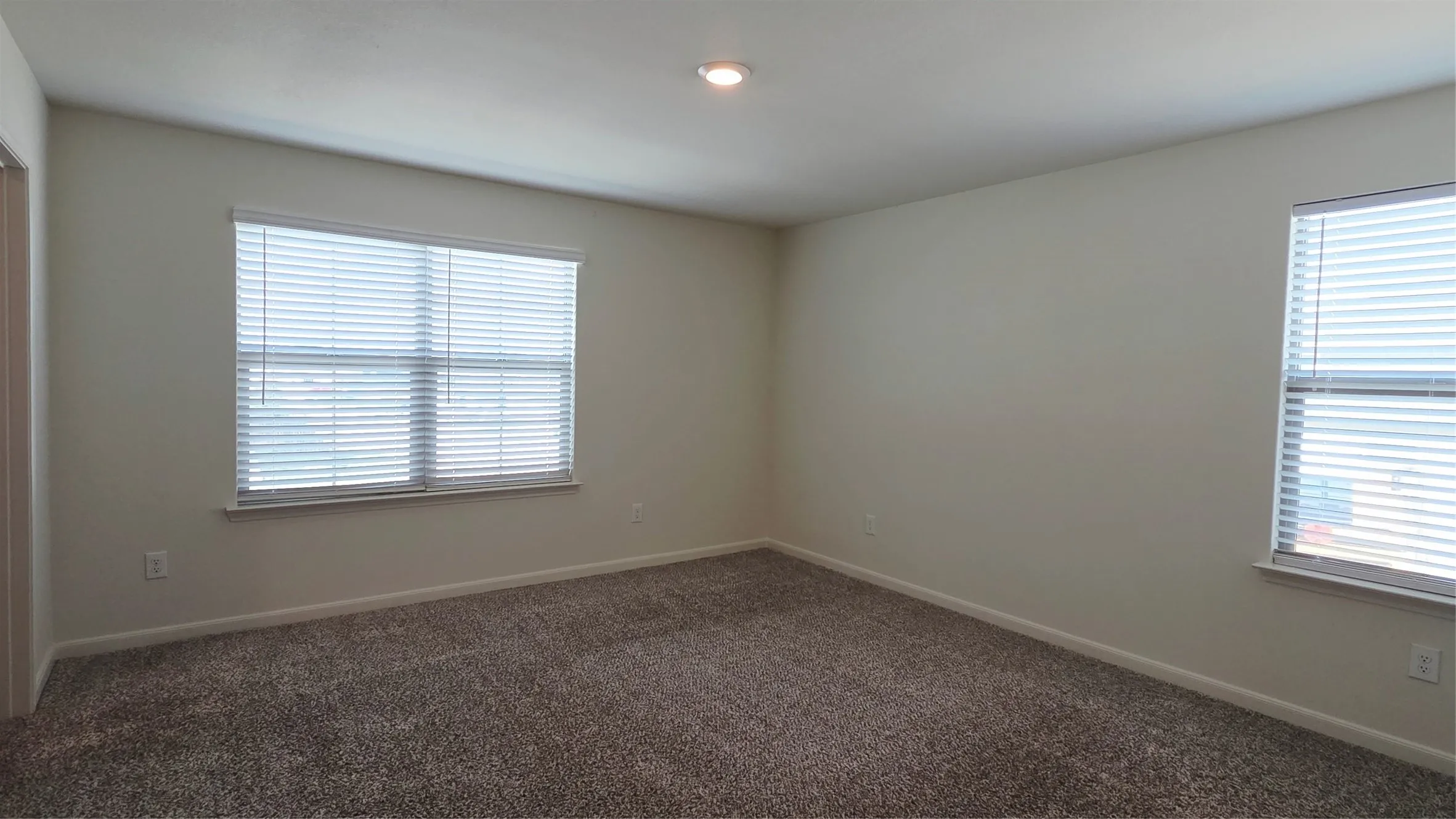 Townhouse For Rent in Collin County , 331 Stone Court, Princeton, Texas 75407, 3 Bedroom, 3 Bathroom, 2 Garage spaces, 1,573 Sqft, built in 2022, mls#21397412, Real Estate Agent in Princeton, Homes For Rent in Collin county, Homes For Rent in Princeton, Realtor in Princeton Texas, Real Estate Brokerage Independent Realty Texas, Luminita Cordes Realtor