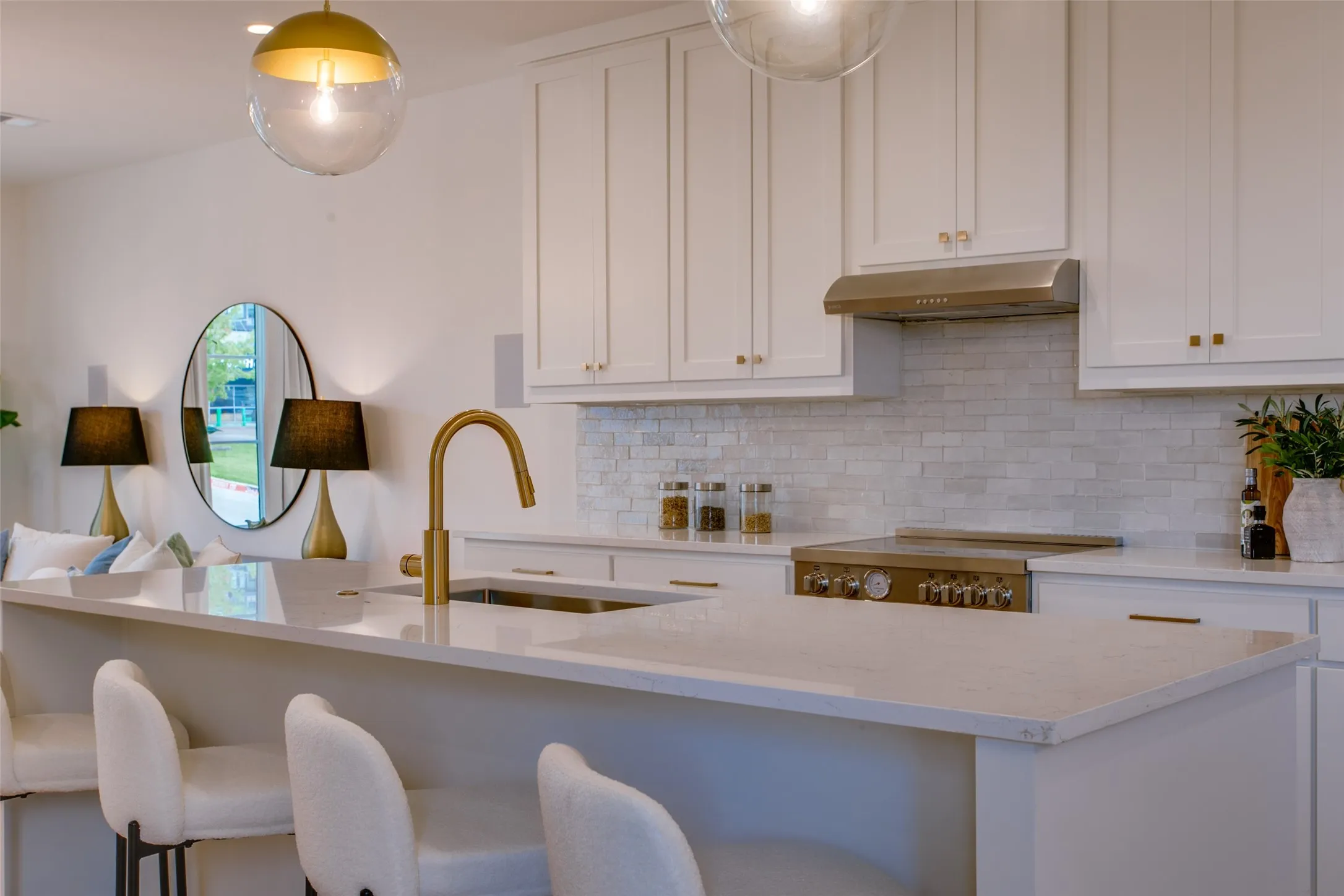 Condominium For Sale in Dallas County , 7207 Gaston Avenue 902, Dallas, Texas 75206, 2 Bedroom, 3 Bathroom, 2 Garage spaces, 1,357 Sqft, built in 2024, mls#21397419, Real Estate Agent in Dallas, Homes For Sale in Dallas county, Homes For Sale in Dallas, Realtor in Dallas Texas, Real Estate Brokerage Independent Realty Texas, Luminita Cordes Realtor