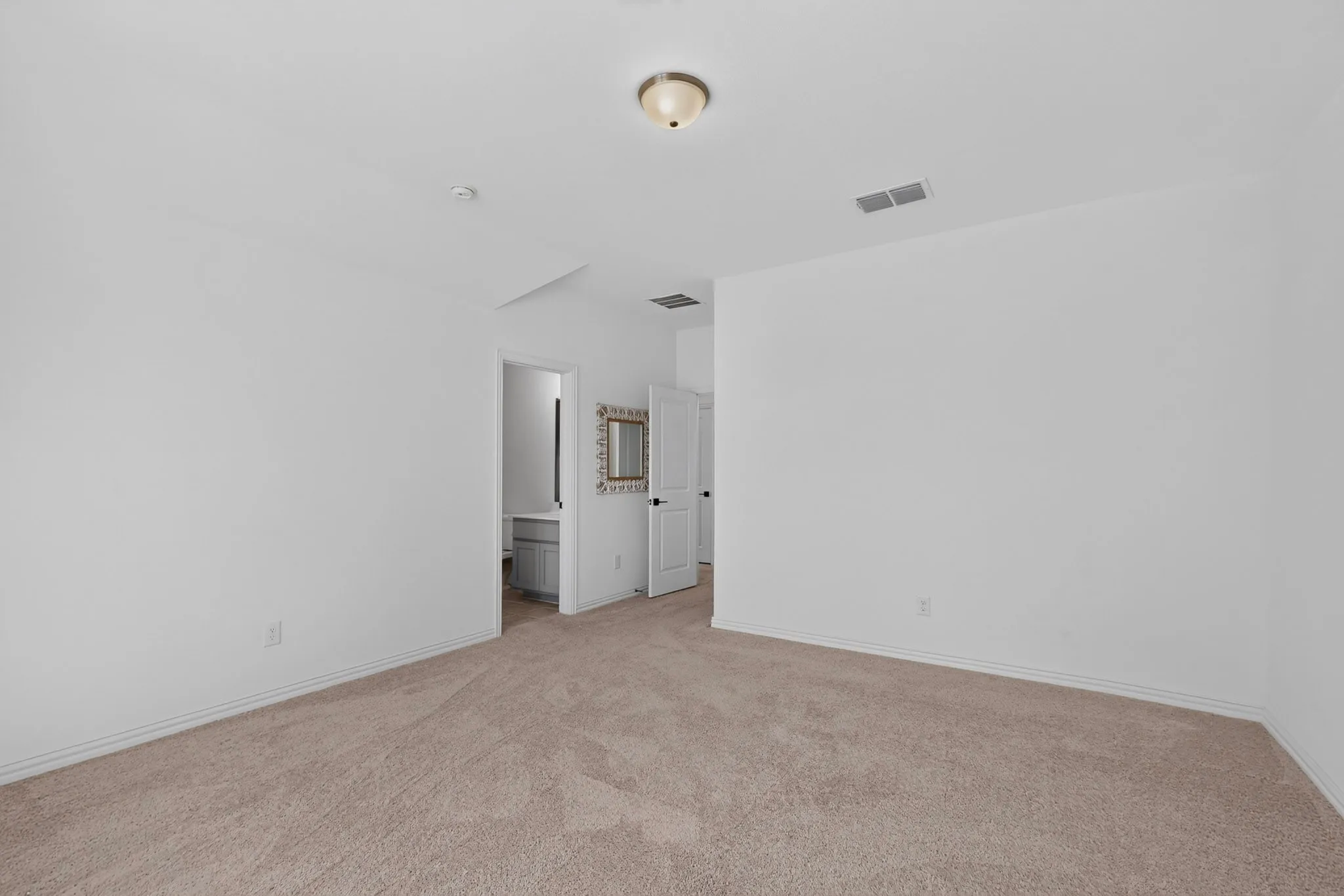Single Family Residence For Sale in Tarrant County , 1624 Whitworth Drive, Fort Worth, Texas 76052, 4 Bedroom, 4 Bathroom, 2 Garage spaces, 2,718 Sqft, built in 2023, mls#21396280, Real Estate Agent in Fort Worth, Homes For Sale in Tarrant county, Homes For Sale in Fort Worth, Realtor in Fort Worth Texas, Real Estate Brokerage Independent Realty Texas, Luminita Cordes Realtor