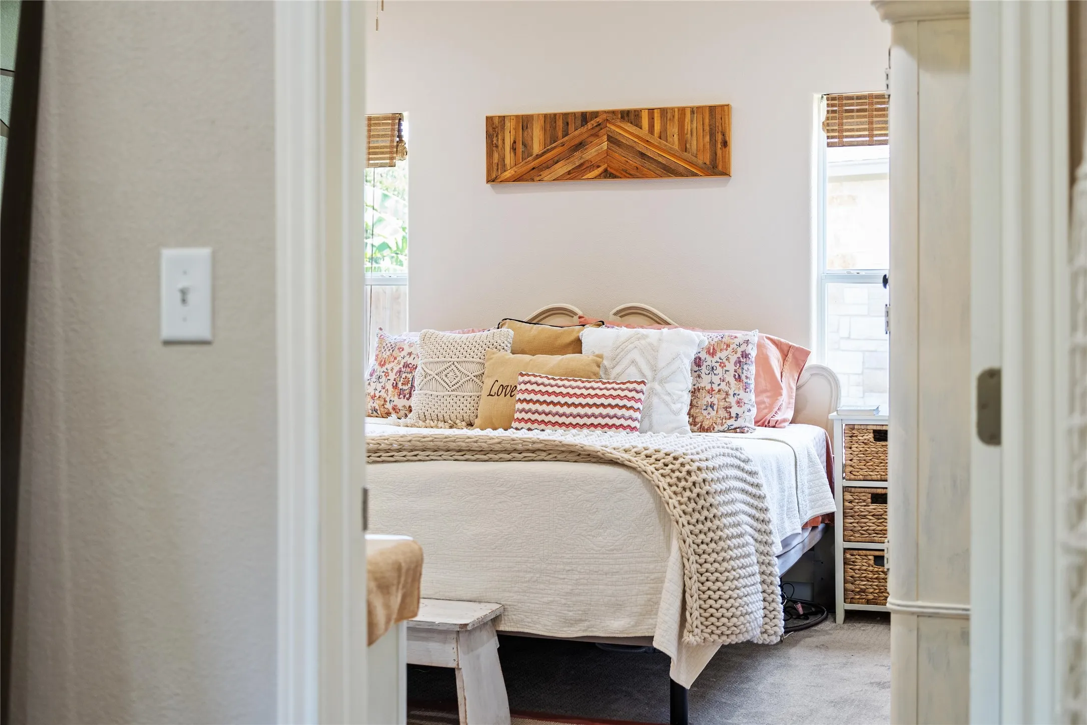 Bedroom with carpet