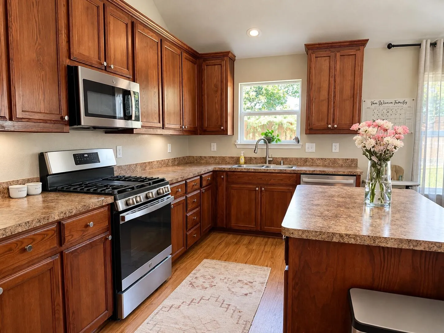 Single Family Residence For Sale in Tarrant County , 224 Spring Hollow Drive, Saginaw, Texas 76131, 3 Bedroom, 2 Bathroom, 2 Garage spaces, 1,614 Sqft, built in 2008, mls#21397427, Real Estate Agent in Saginaw, Homes For Sale in Tarrant county, Homes For Sale in Saginaw, Realtor in Saginaw Texas, Real Estate Brokerage Independent Realty Texas, Luminita Cordes Realtor