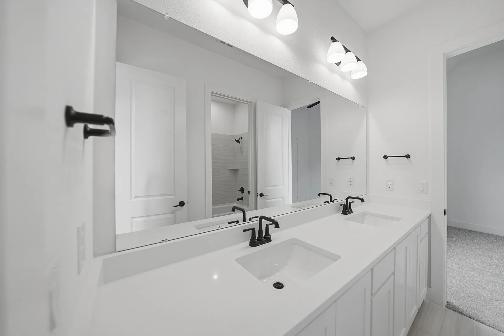 Single Family Residence For Sale in Rockwall County , 814 Forest Creek Drive, Rockwall, Texas 75087, 4 Bedroom, 4 Bathroom, 3 Garage spaces, 3,095 Sqft, built in 2025, mls#21397431, Real Estate Agent in Rockwall, Homes For Sale in Rockwall county, Homes For Sale in Rockwall, Realtor in Rockwall Texas, Real Estate Brokerage Independent Realty Texas, Luminita Cordes Realtor
