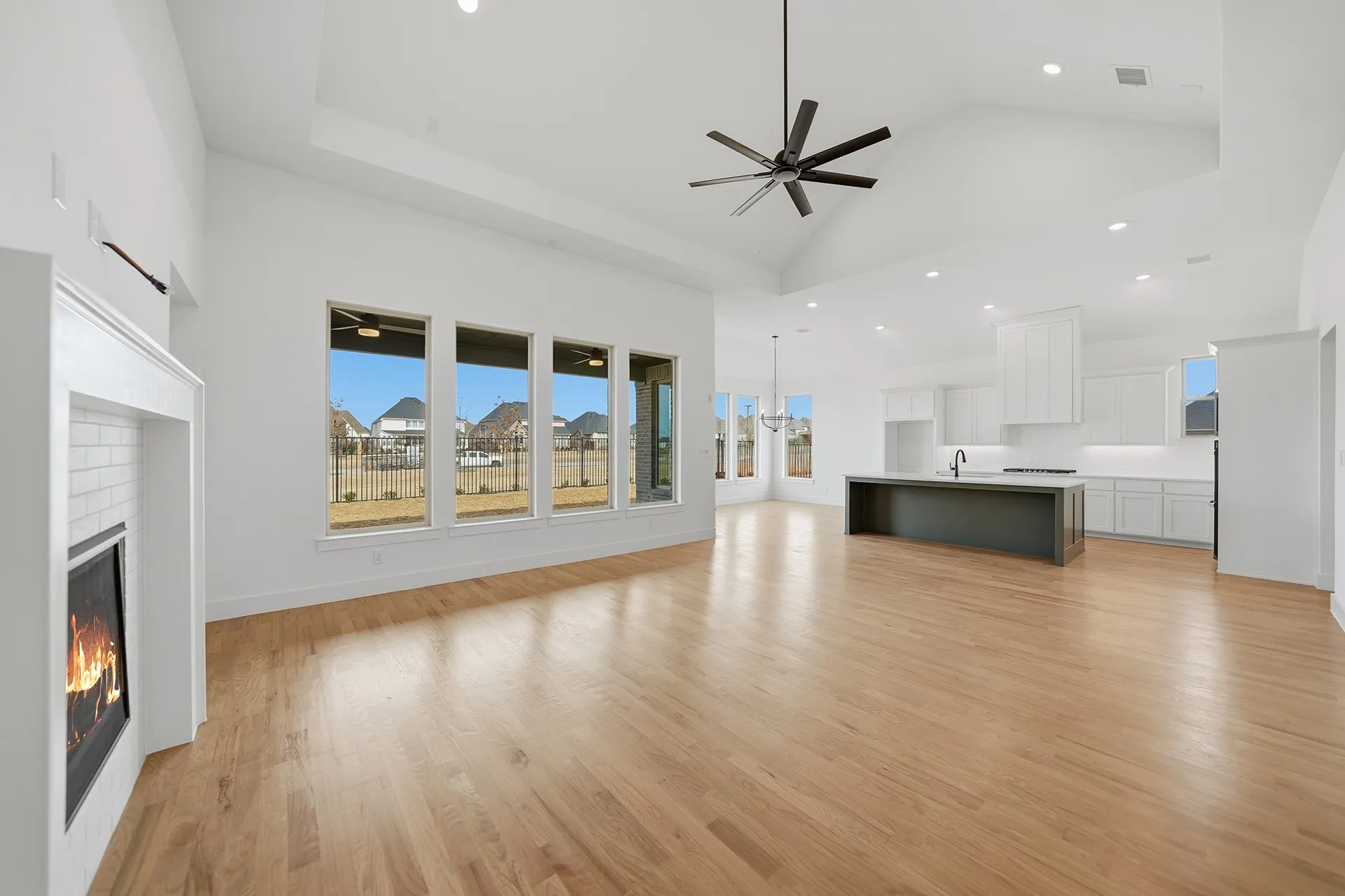 Single Family Residence For Sale in Rockwall County , 814 Forest Creek Drive, Rockwall, Texas 75087, 4 Bedroom, 4 Bathroom, 3 Garage spaces, 3,095 Sqft, built in 2025, mls#21397431, Real Estate Agent in Rockwall, Homes For Sale in Rockwall county, Homes For Sale in Rockwall, Realtor in Rockwall Texas, Real Estate Brokerage Independent Realty Texas, Luminita Cordes Realtor