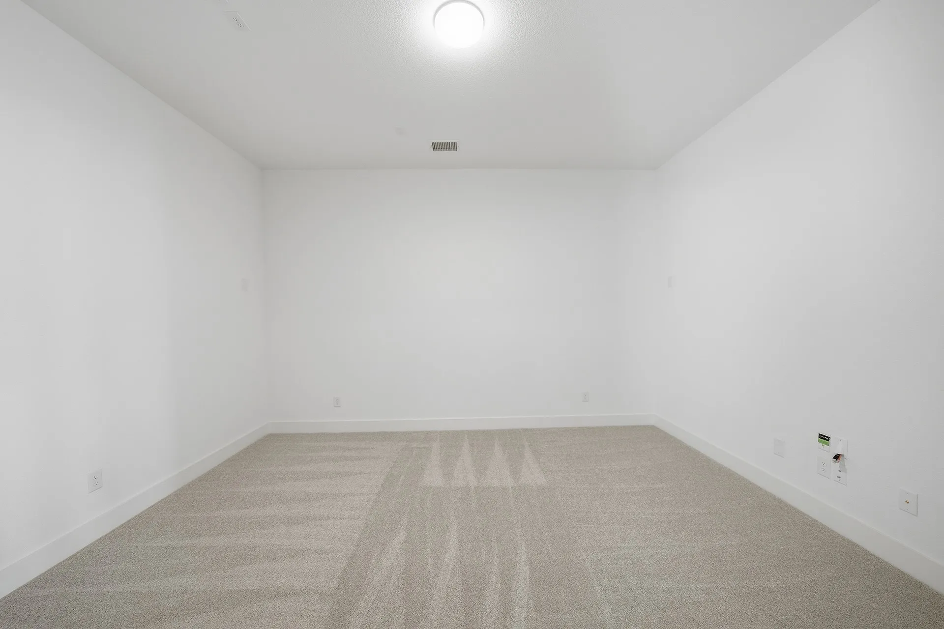 Single Family Residence For Sale in Rockwall County , 814 Forest Creek Drive, Rockwall, Texas 75087, 4 Bedroom, 4 Bathroom, 3 Garage spaces, 3,095 Sqft, built in 2025, mls#21397431, Real Estate Agent in Rockwall, Homes For Sale in Rockwall county, Homes For Sale in Rockwall, Realtor in Rockwall Texas, Real Estate Brokerage Independent Realty Texas, Luminita Cordes Realtor
