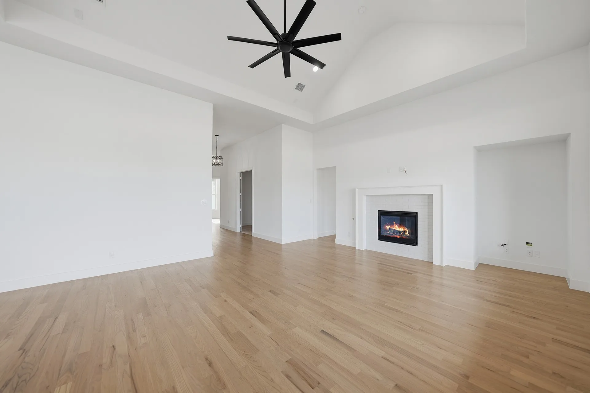 Single Family Residence For Sale in Rockwall County , 814 Forest Creek Drive, Rockwall, Texas 75087, 4 Bedroom, 4 Bathroom, 3 Garage spaces, 3,095 Sqft, built in 2025, mls#21397431, Real Estate Agent in Rockwall, Homes For Sale in Rockwall county, Homes For Sale in Rockwall, Realtor in Rockwall Texas, Real Estate Brokerage Independent Realty Texas, Luminita Cordes Realtor