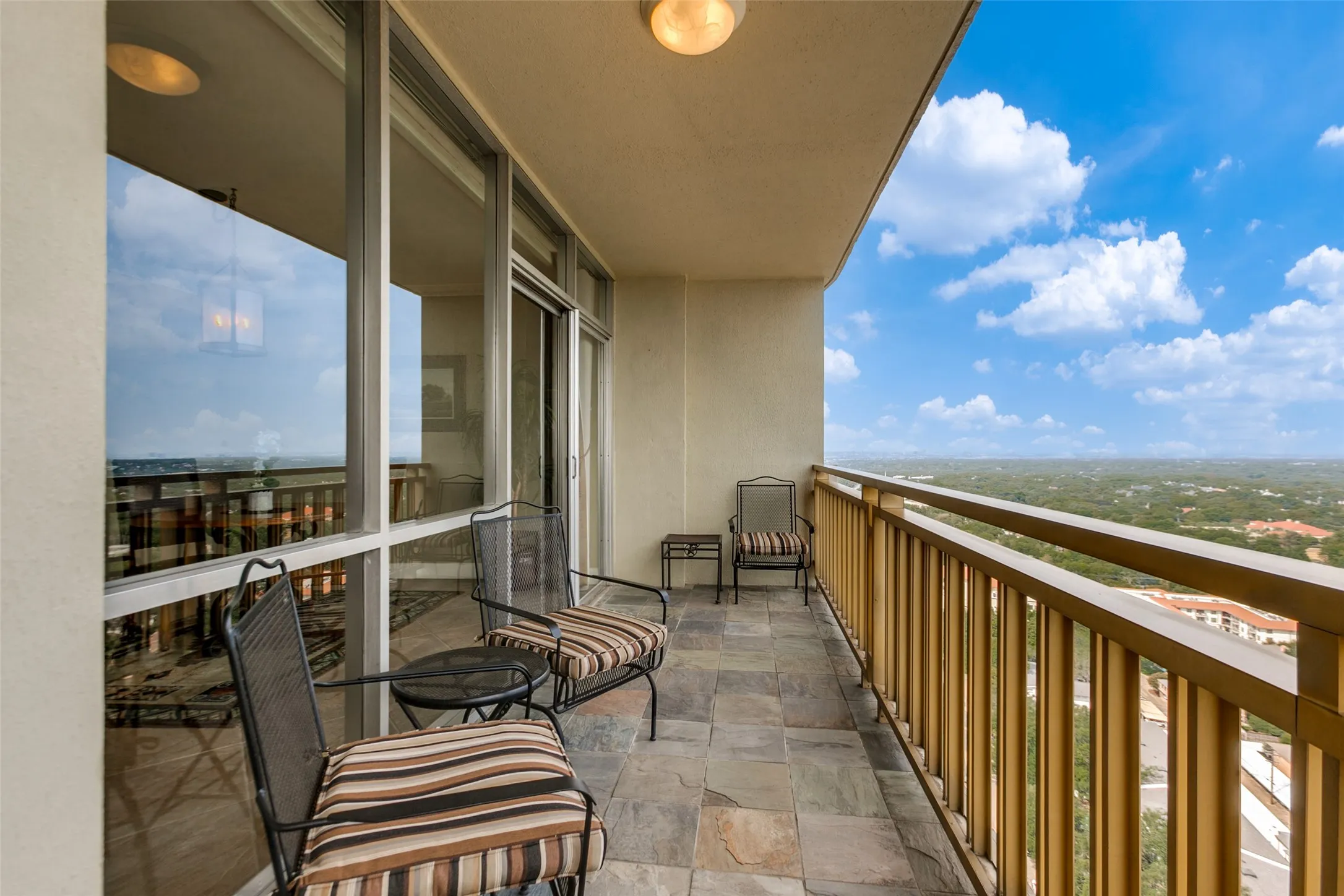 Balcony facing northwest
