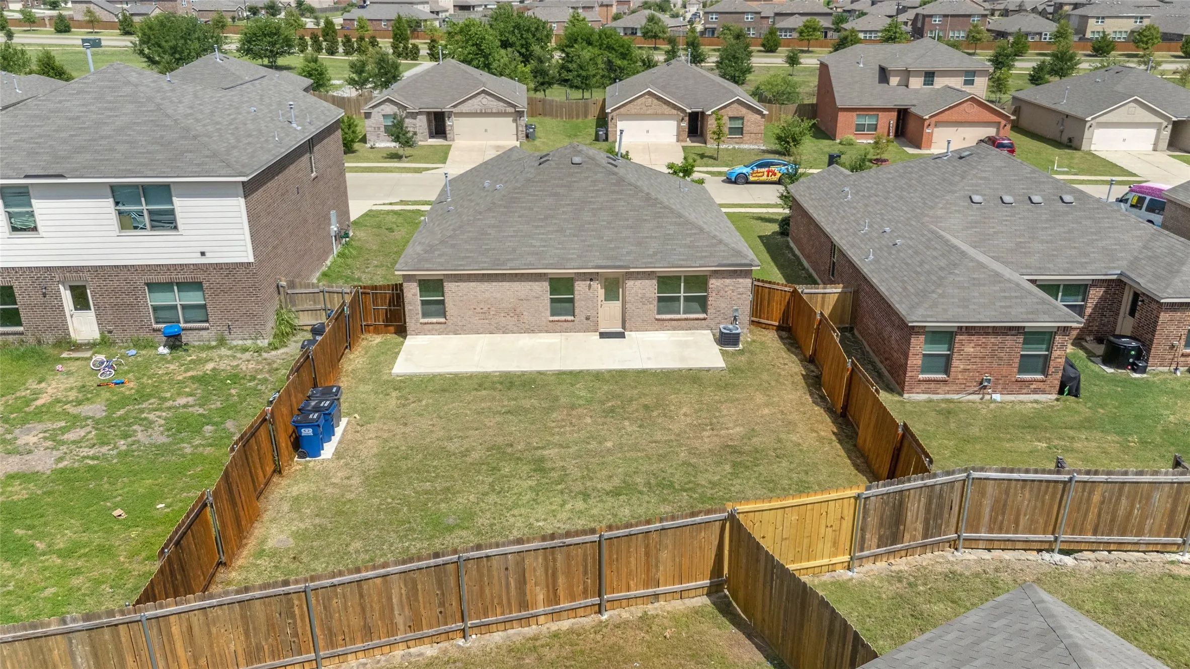 Single Family Residence For Rent in Kaufman County , 3083 Chillingham Drive, Forney, Texas 75126, 3 Bedroom, 2 Bathroom, 2 Garage spaces, 1,224 Sqft, built in 2022, mls#21397437, Real Estate Agent in Forney, Homes For Rent in Kaufman county, Homes For Rent in Forney, Realtor in Forney Texas, Real Estate Brokerage Independent Realty Texas, Luminita Cordes Realtor