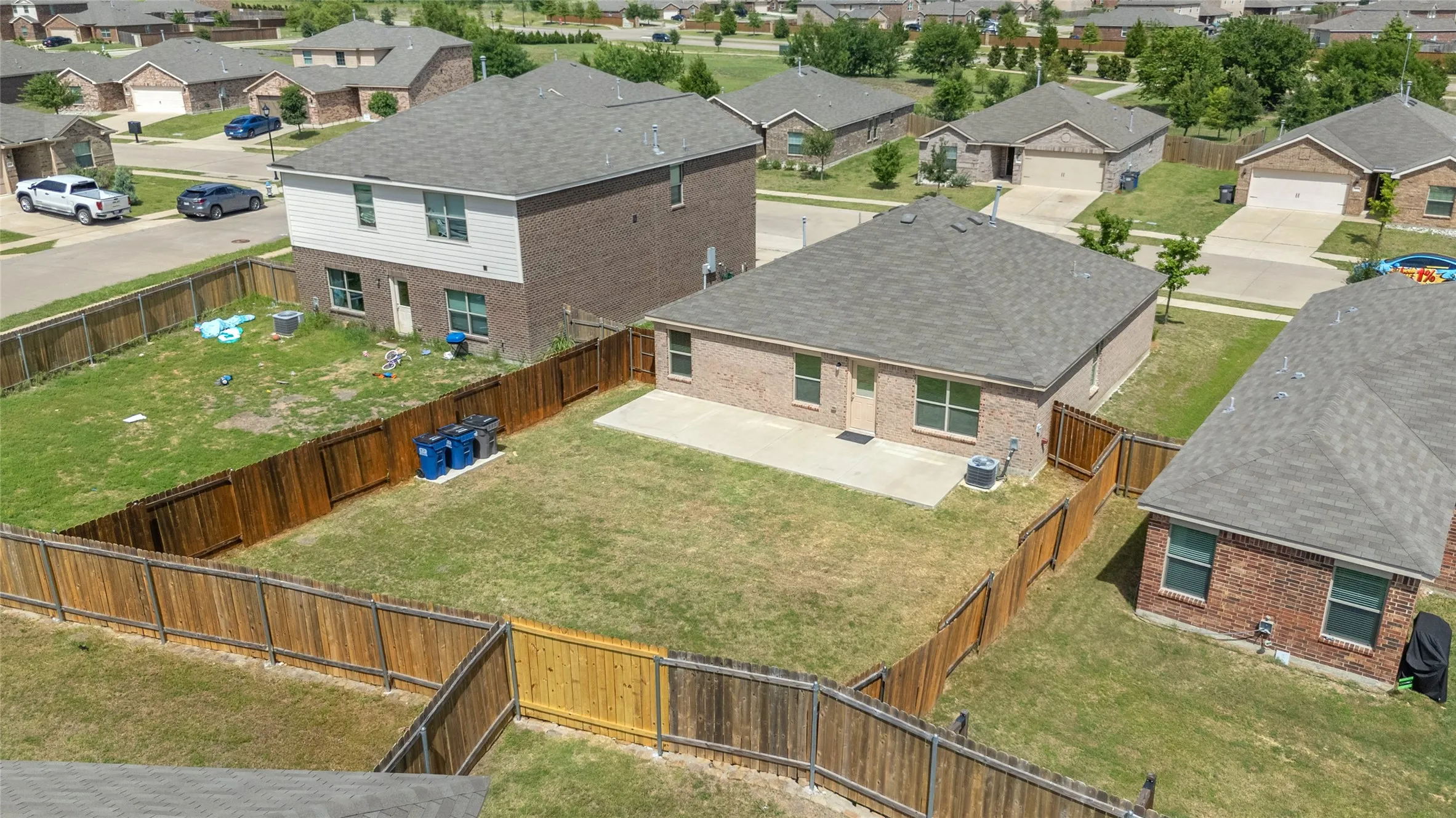 Single Family Residence For Rent in Kaufman County , 3083 Chillingham Drive, Forney, Texas 75126, 3 Bedroom, 2 Bathroom, 2 Garage spaces, 1,224 Sqft, built in 2022, mls#21397437, Real Estate Agent in Forney, Homes For Rent in Kaufman county, Homes For Rent in Forney, Realtor in Forney Texas, Real Estate Brokerage Independent Realty Texas, Luminita Cordes Realtor