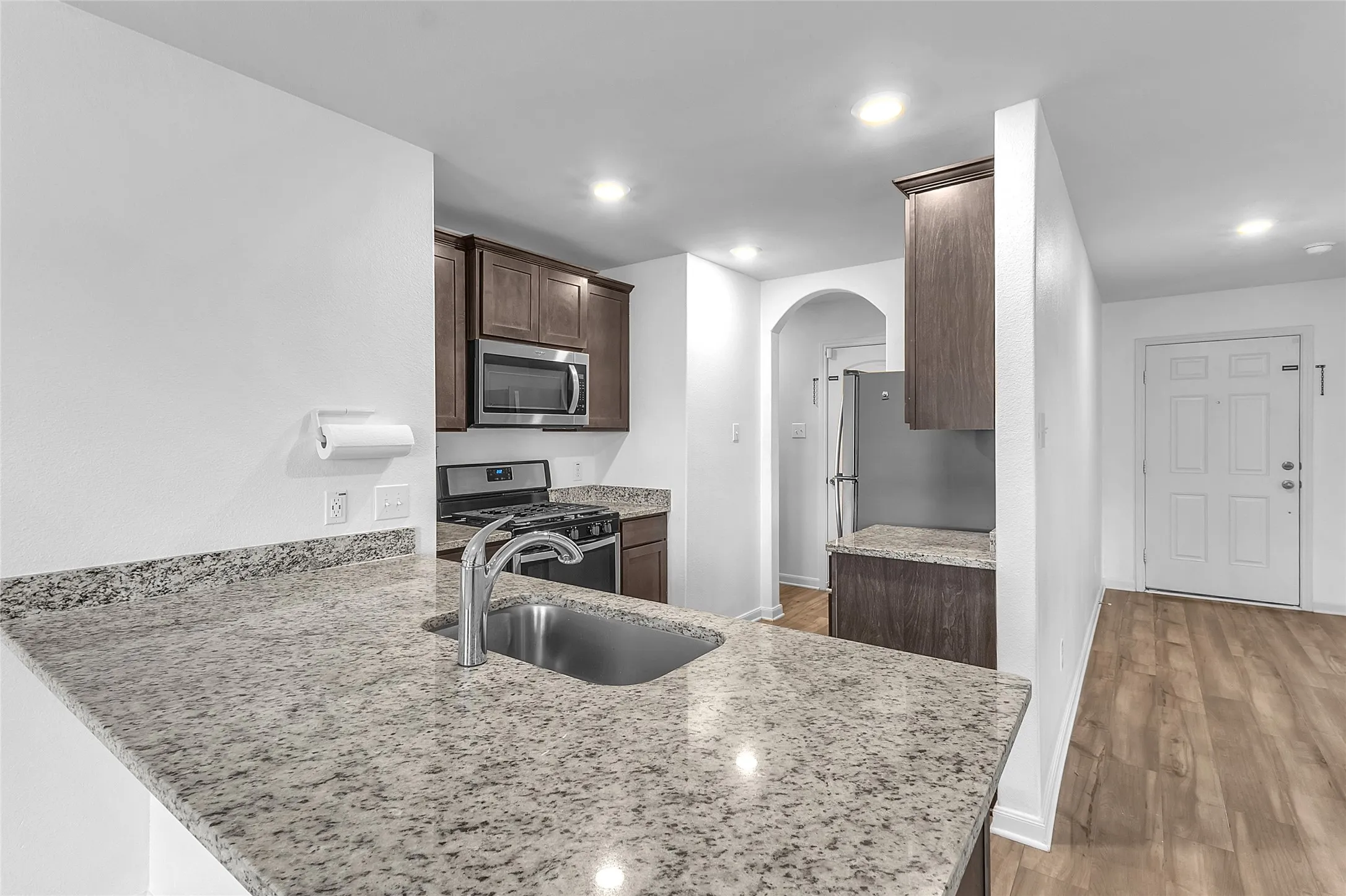 Single Family Residence For Rent in Kaufman County , 3083 Chillingham Drive, Forney, Texas 75126, 3 Bedroom, 2 Bathroom, 2 Garage spaces, 1,224 Sqft, built in 2022, mls#21397437, Real Estate Agent in Forney, Homes For Rent in Kaufman county, Homes For Rent in Forney, Realtor in Forney Texas, Real Estate Brokerage Independent Realty Texas, Luminita Cordes Realtor