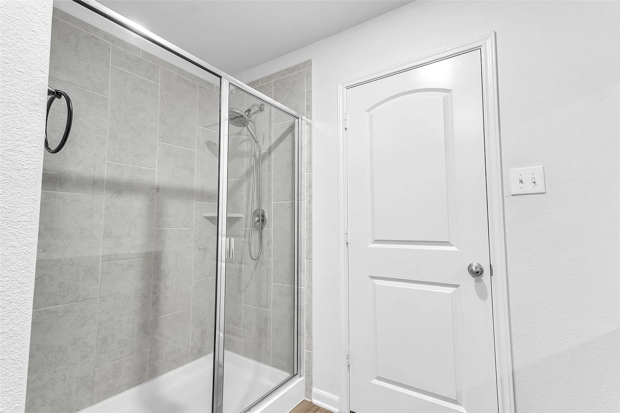Single Family Residence For Rent in Kaufman County , 3083 Chillingham Drive, Forney, Texas 75126, 3 Bedroom, 2 Bathroom, 2 Garage spaces, 1,224 Sqft, built in 2022, mls#21397437, Real Estate Agent in Forney, Homes For Rent in Kaufman county, Homes For Rent in Forney, Realtor in Forney Texas, Real Estate Brokerage Independent Realty Texas, Luminita Cordes Realtor