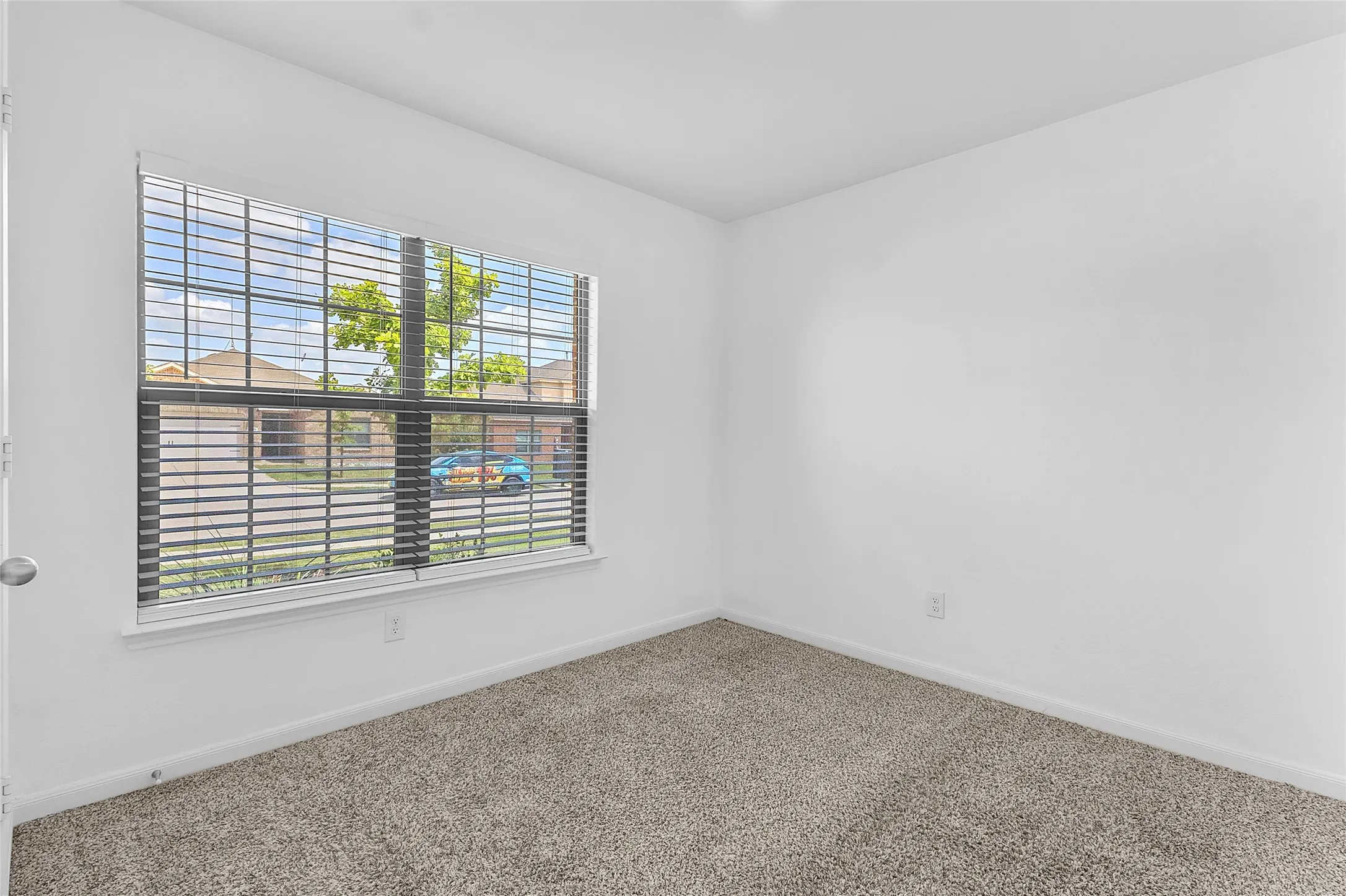 Single Family Residence For Rent in Kaufman County , 3083 Chillingham Drive, Forney, Texas 75126, 3 Bedroom, 2 Bathroom, 2 Garage spaces, 1,224 Sqft, built in 2022, mls#21397437, Real Estate Agent in Forney, Homes For Rent in Kaufman county, Homes For Rent in Forney, Realtor in Forney Texas, Real Estate Brokerage Independent Realty Texas, Luminita Cordes Realtor